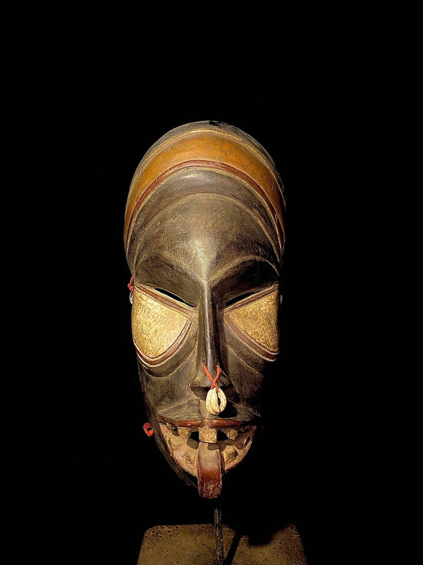 African mask Vintage Hand Carved Wooden African African A Fine Coast Dan Mask-3512