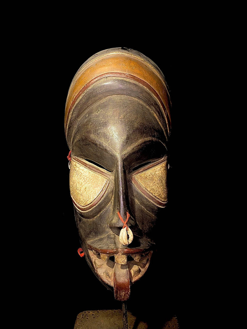 African mask Vintage Hand Carved Wooden African African A Fine Coast Dan Mask-3512