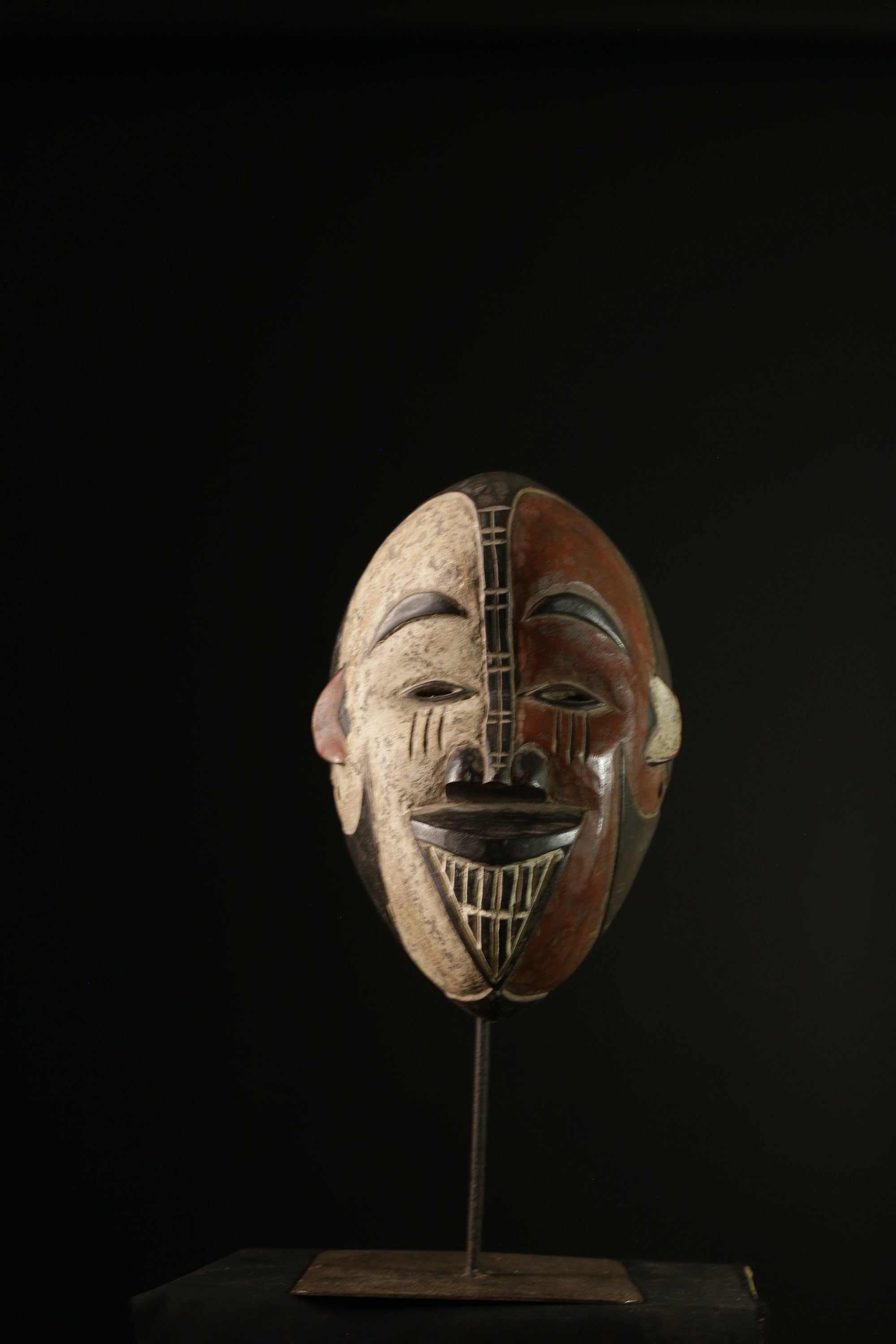 African Nigerian Igbo Wood Carved Spirit Mask IGBO Mask tribal masks for wall-G2048