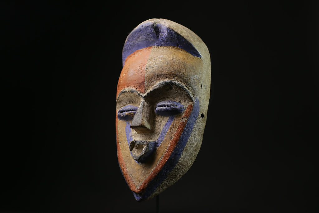 African Tribal Face Mask Authentic traditional Muminia mask in Lega art-G2090