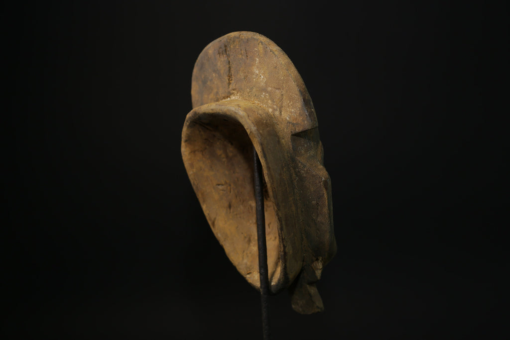 African Tribal Face Guro mask African mask whose forehead is divided mask- 5326