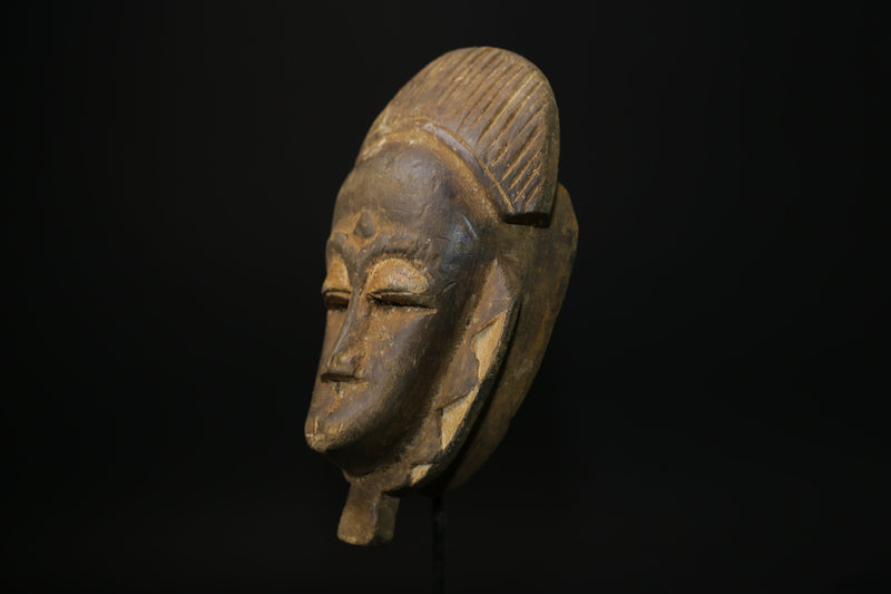 African Tribal Face Guro mask African mask whose forehead is divided mask- 5326