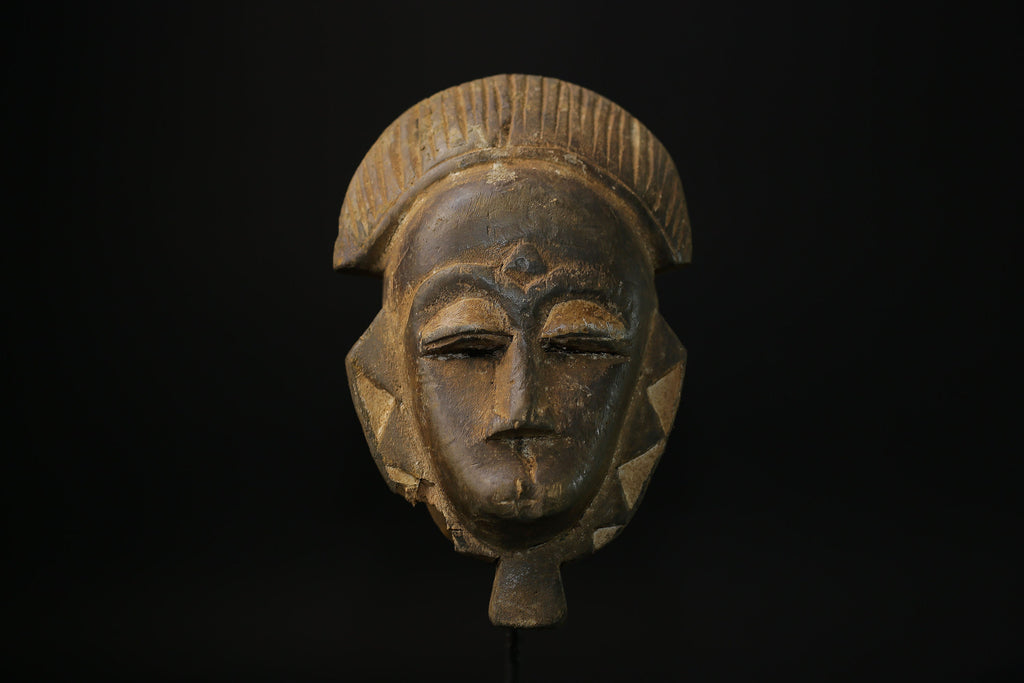 African Tribal Face Guro mask African mask whose forehead is divided mask- 5326