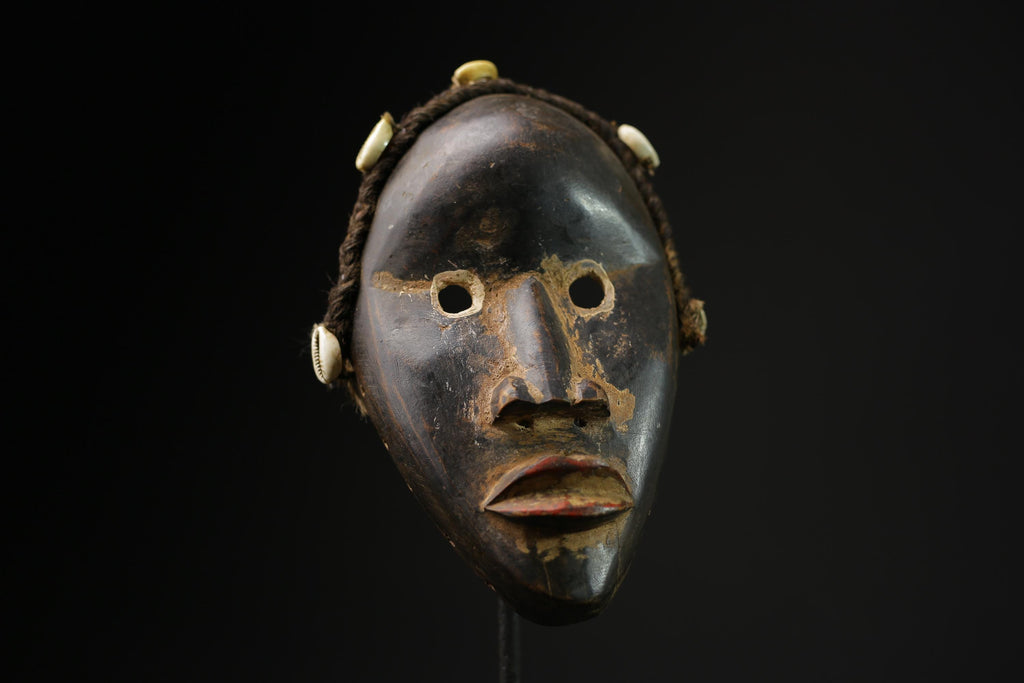 African Tribal Face Mask Wood Hand Carved Wall Hanging Kuba Dan Mask-9690
