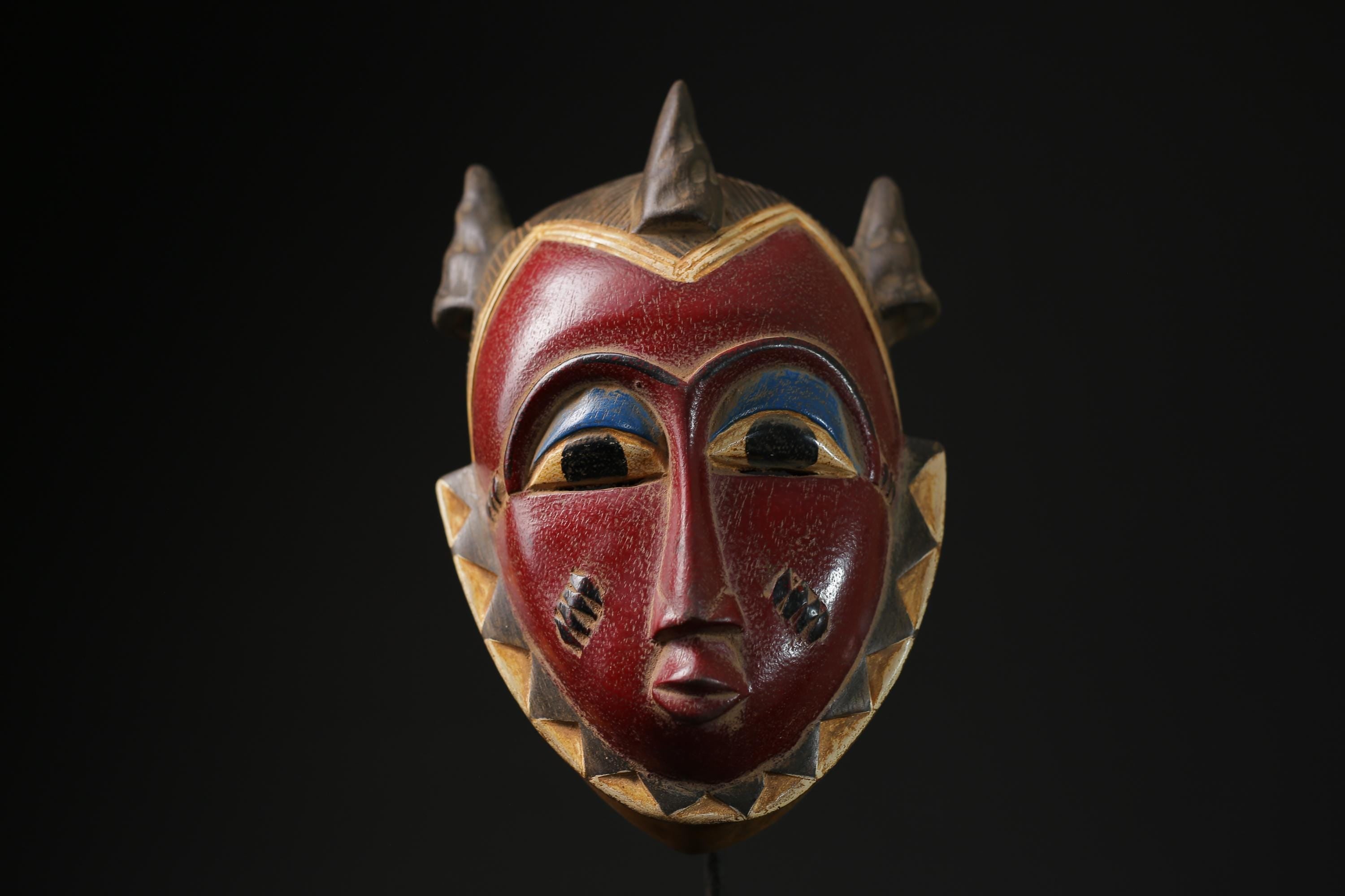 African Mask From The Guru Tribe Art Baule Mask Wall Tribal masks for wall-G2233