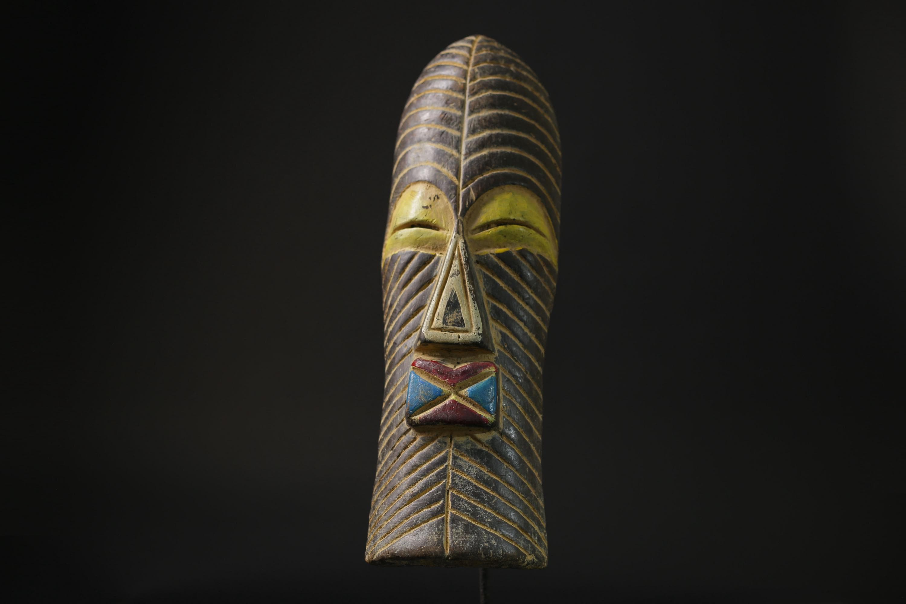 African Tribal Wood masks Home Décor Wooden Face Songye Antiques-9743