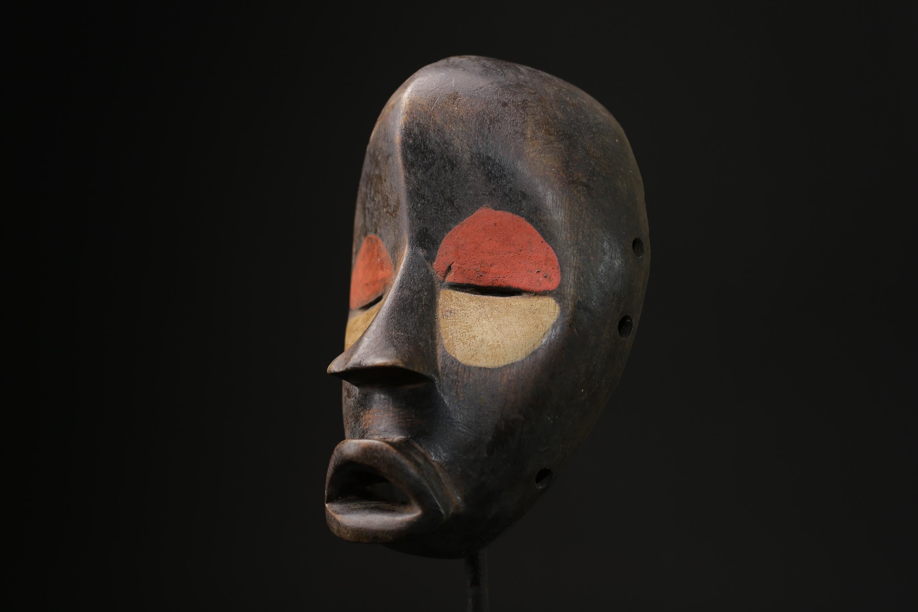 African Mask The Tribal Faces Of These African Carved Mask DAN Liberia Mask-8427