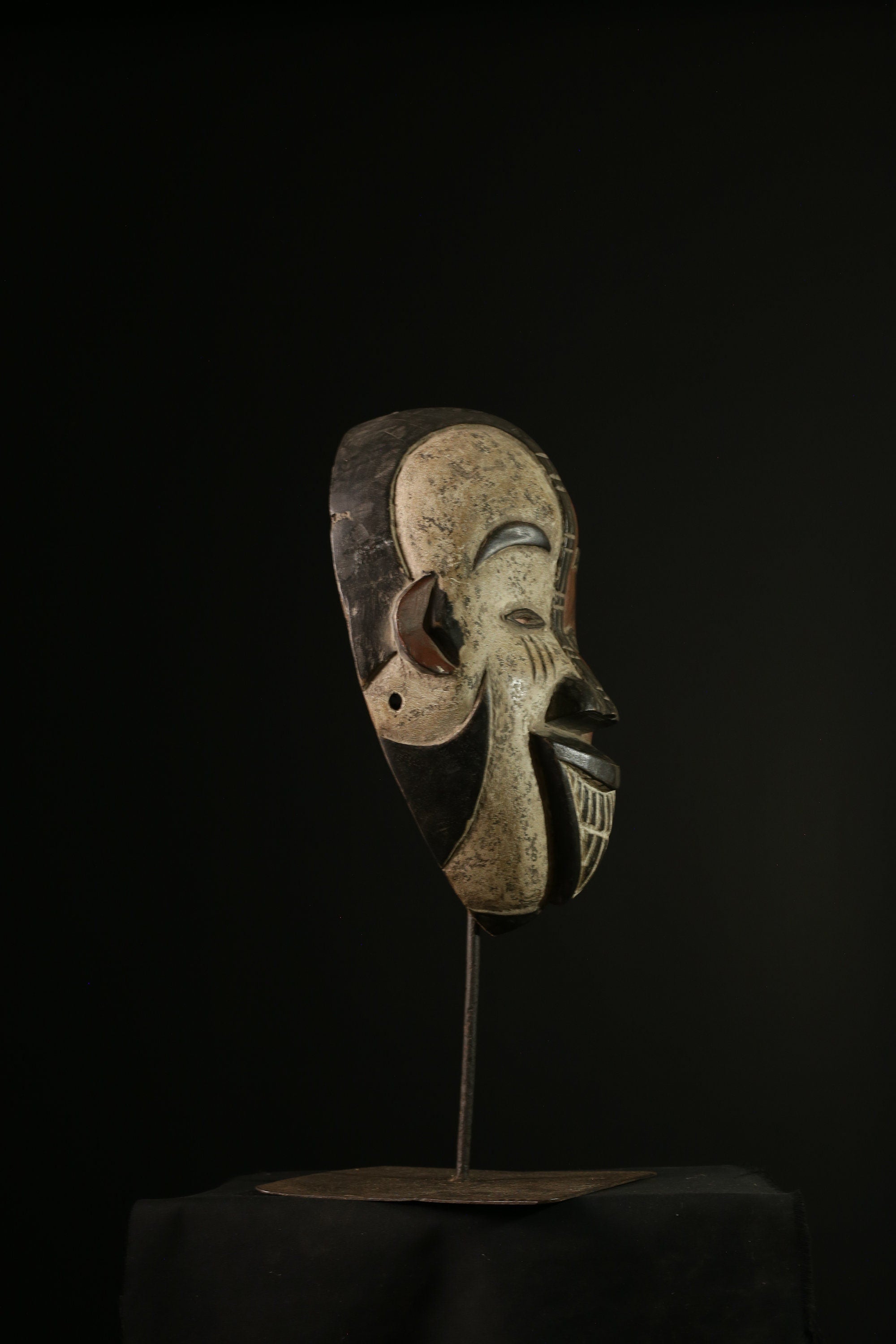 African Nigerian Igbo Wood Carved Spirit Mask IGBO Mask tribal masks for wall-G2048