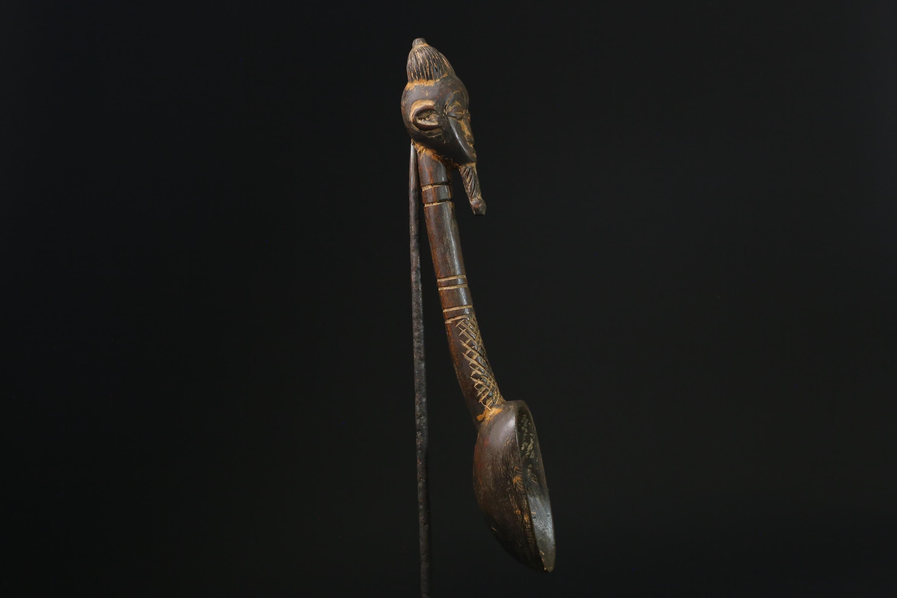 African Tribal Luba Songye Ritual Spoon Central hand carved Home statue-G2338