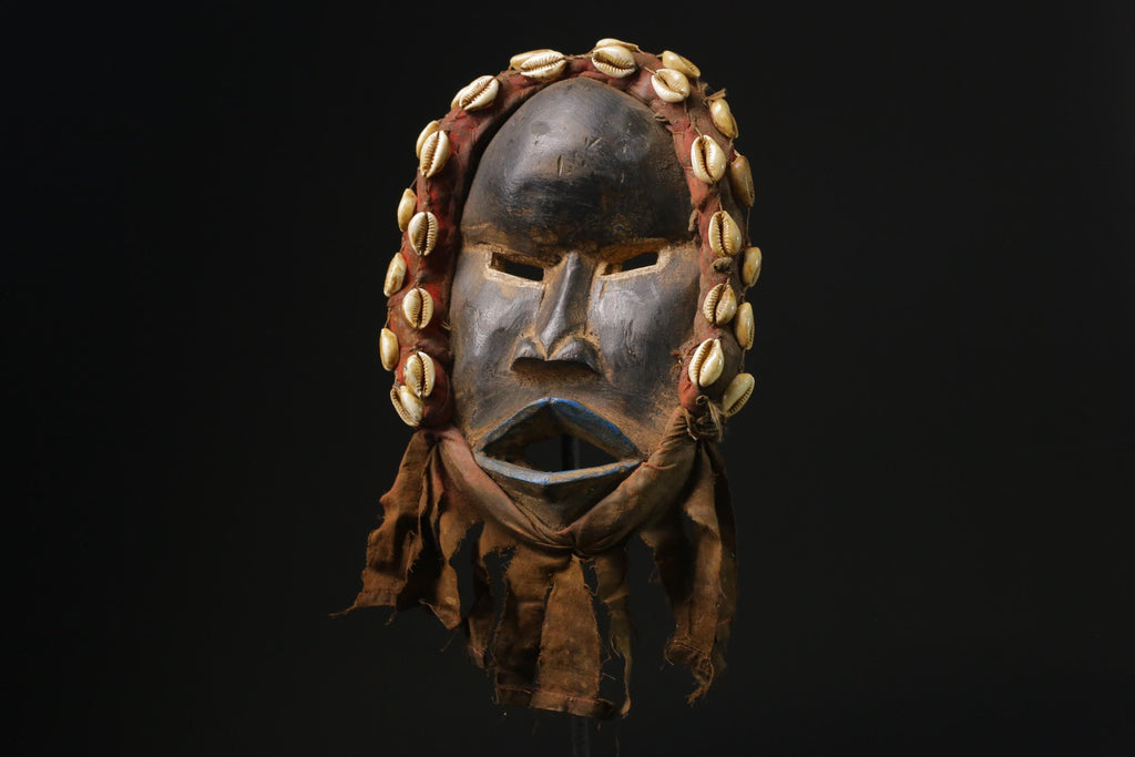 African Tribal Face Mask Wood Hand Carved Vintage Wall Hanging Dan masks for wall-G2339