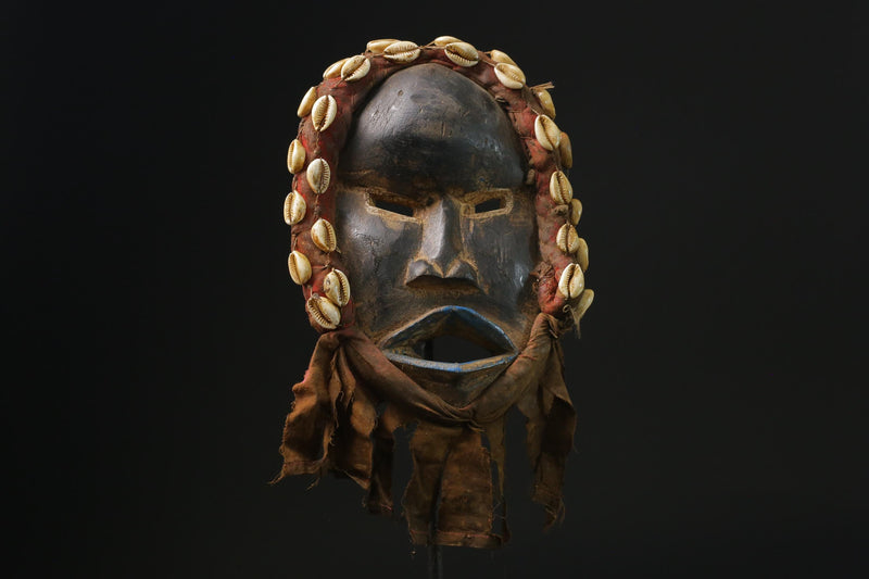 African Tribal Face Mask Wood Hand Carved Vintage Wall Hanging Dan masks for wall-G2339