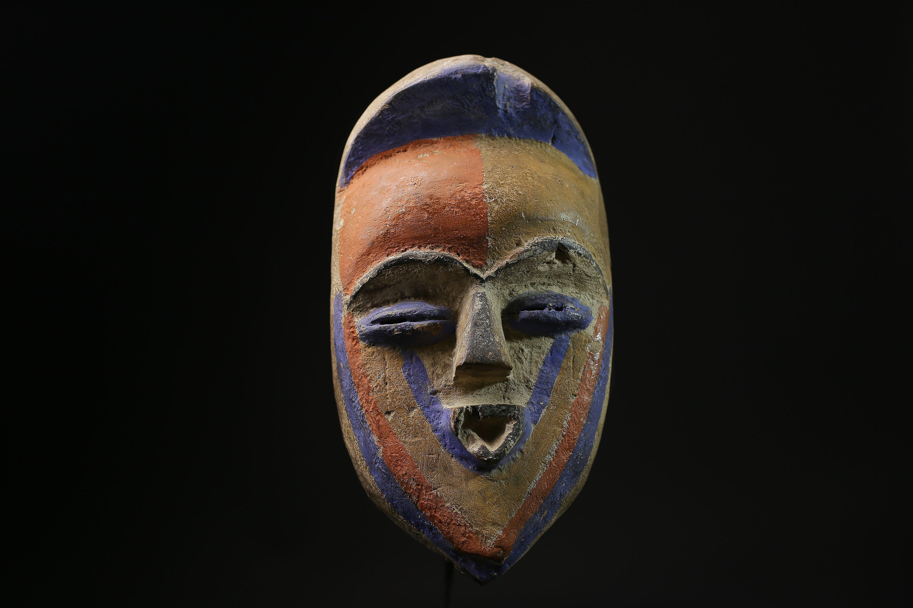 African Tribal Face Mask Authentic traditional Muminia mask in Lega art-G2090