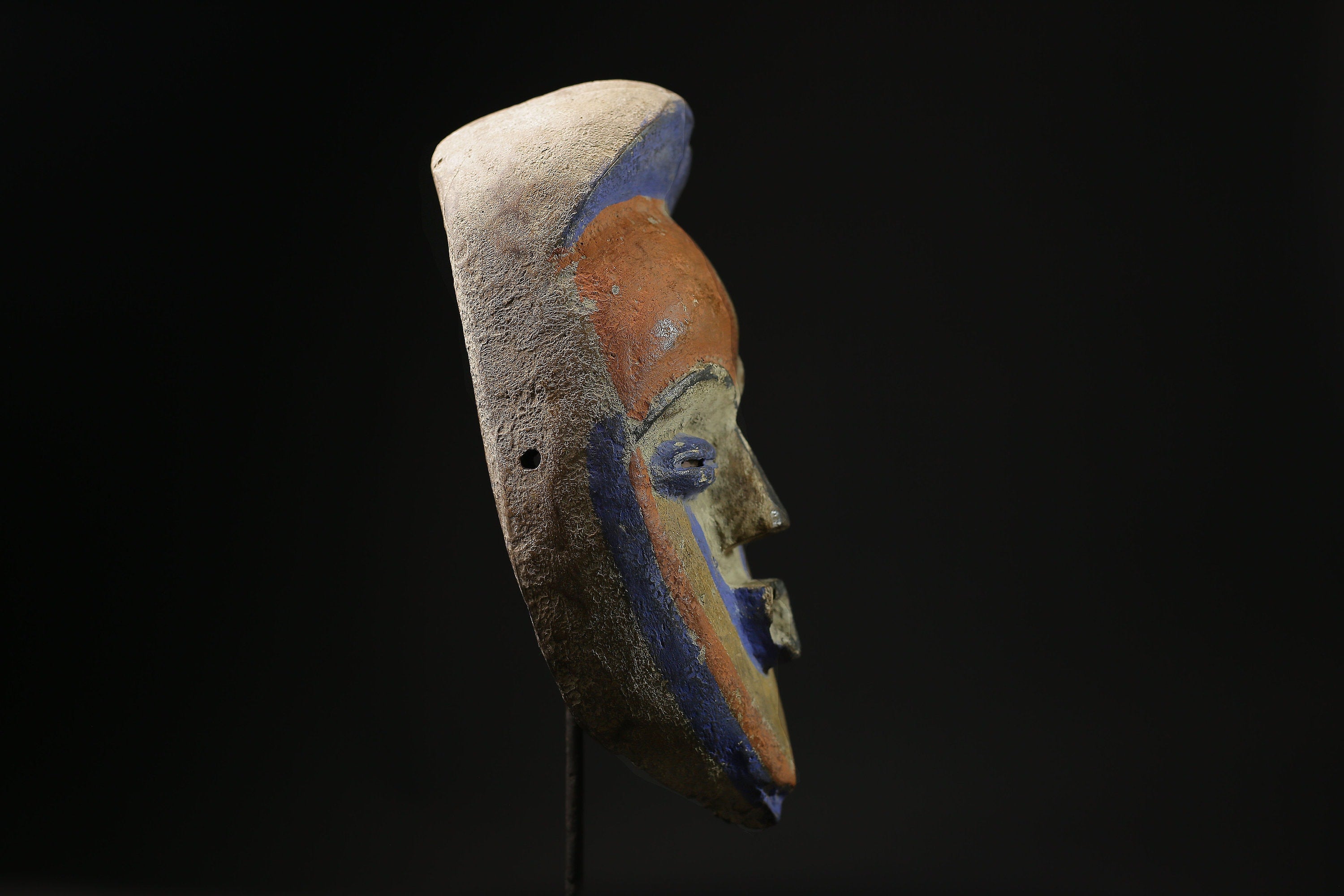 African Tribal Face Mask Authentic traditional Muminia mask in Lega art-G2090
