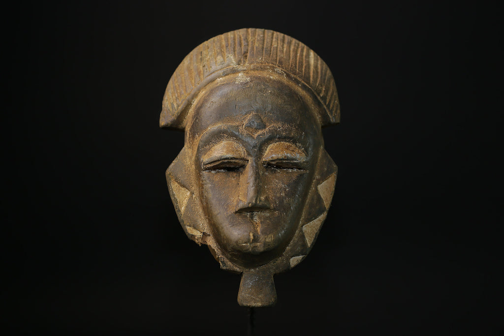 African Tribal Face Guro mask African mask whose forehead is divided mask- 5326