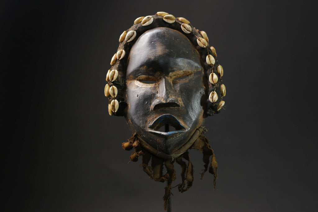African Tribal Face Mask Wood Hand Carved Vintage Wall Hanging Dan mask masks for wall -G2392