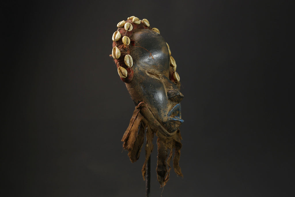 African Tribal Face Mask Wood Hand Carved Vintage Wall Hanging Dan mask masks for wall -G2394