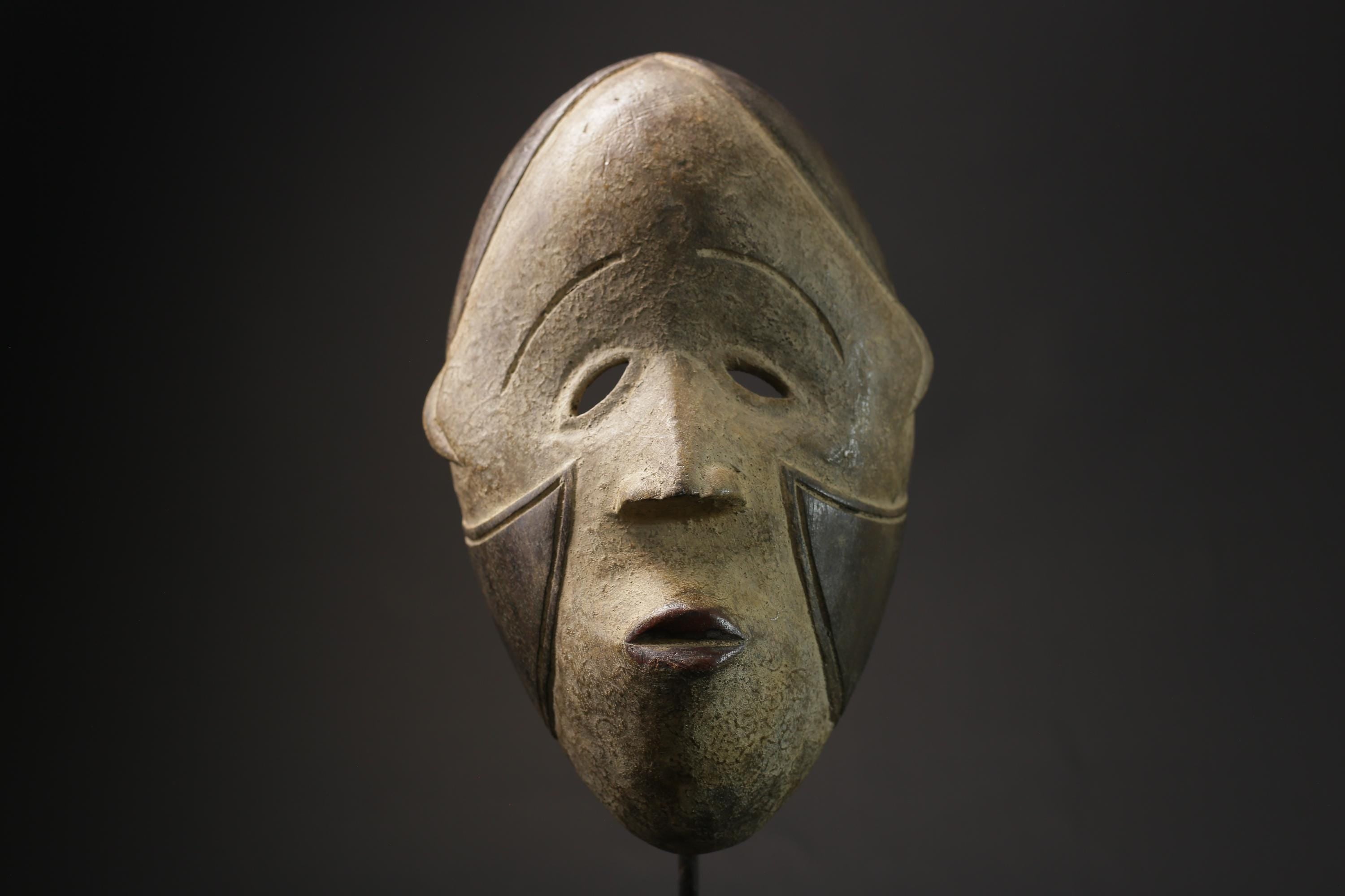 African Tribal Face Mask Wood Hand Carved art Fang of Gabon masks for wall-5609