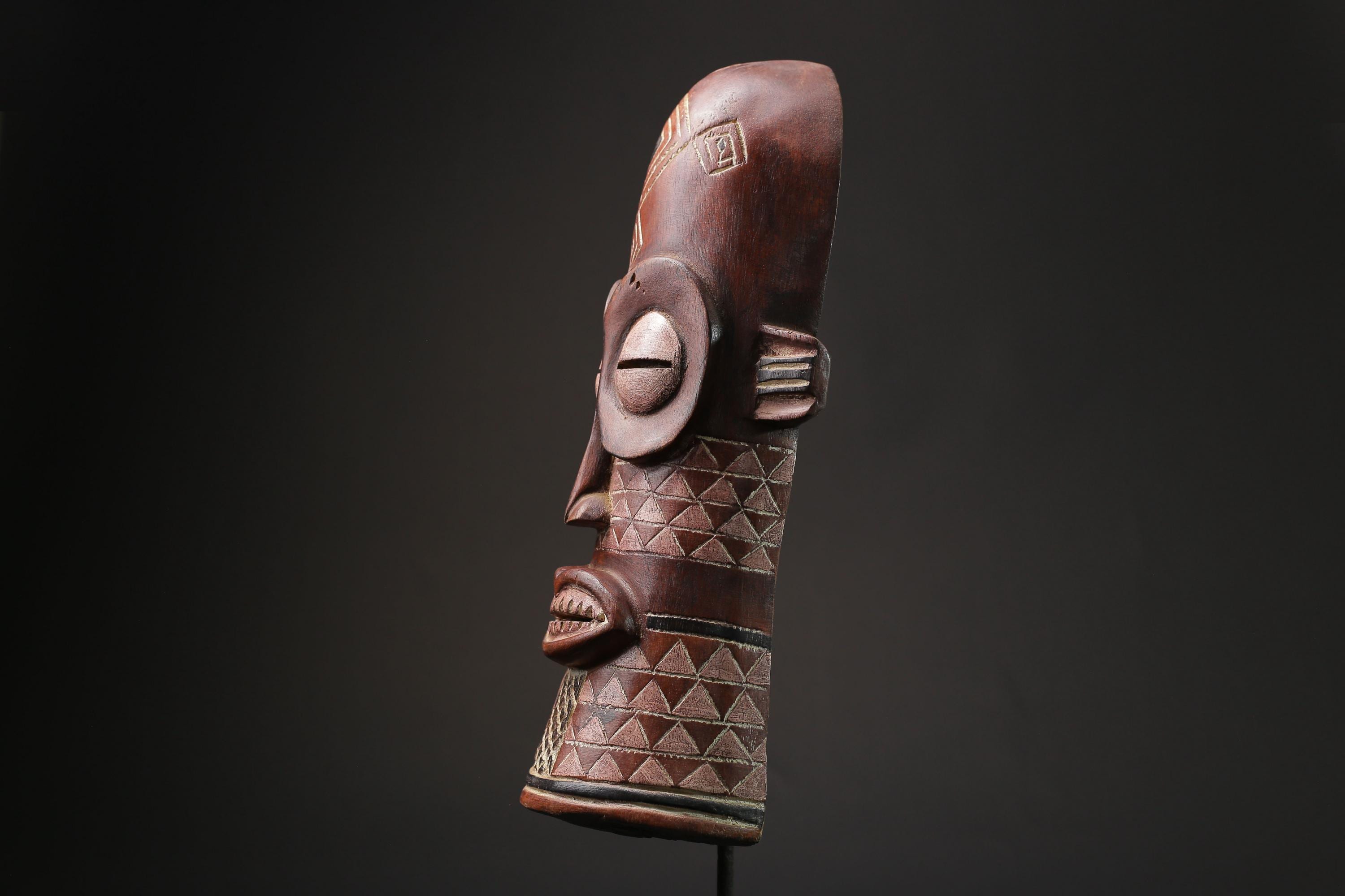 African Mask Antiques Tribal Face Vintage Wood Carved Yaure Guro Mask masks for wall-G2413