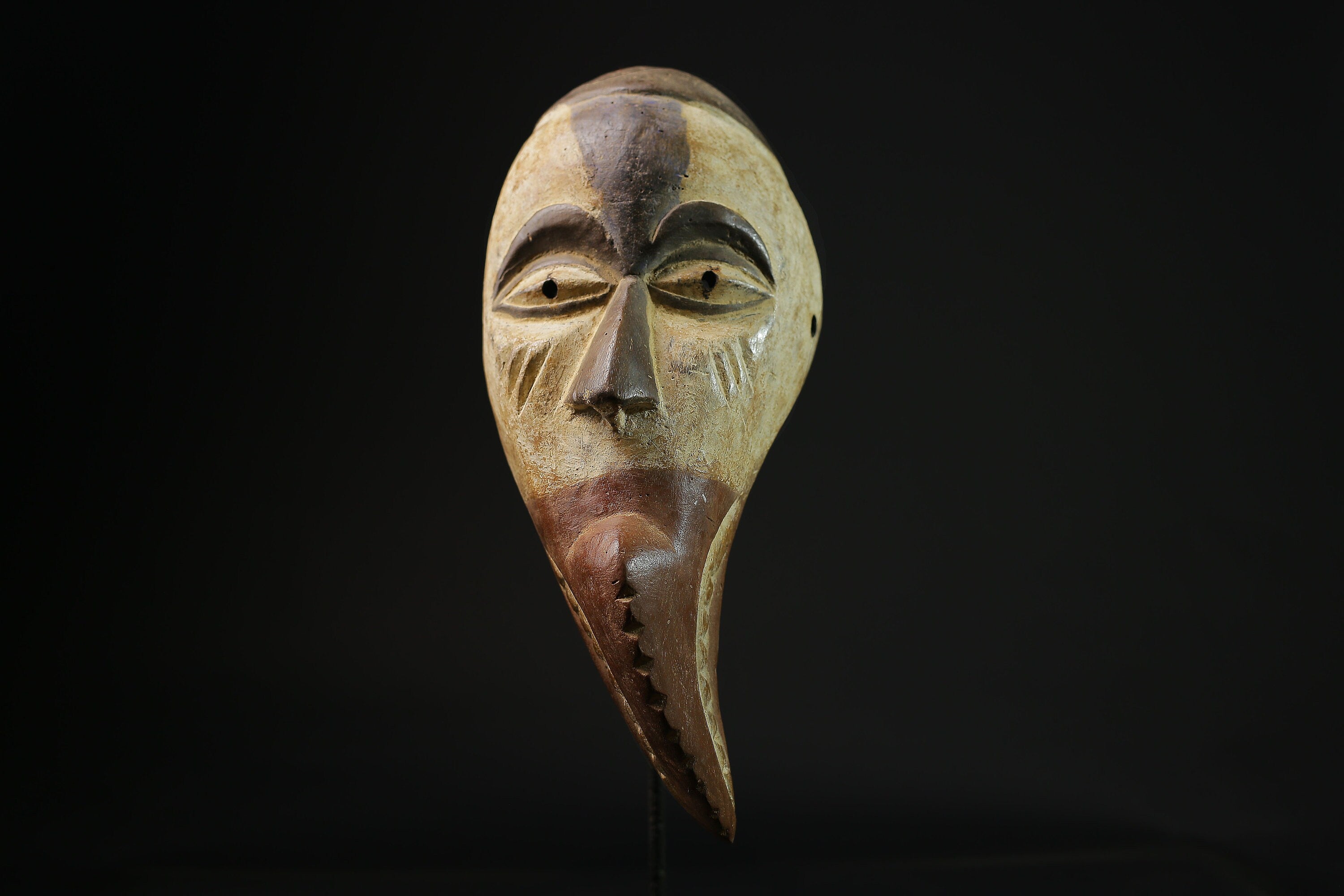 African Mask -Hand-Carved Wooden Igbo Tribal Art - Authentic Wall Hanging Sculpture for Unique Ethnic Home Décor and Collection Display-7636