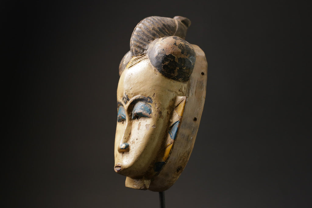 African Tribal Face Mask Wood Hand Carved Vintage Wall Hanging Guro masks for wall-G2450