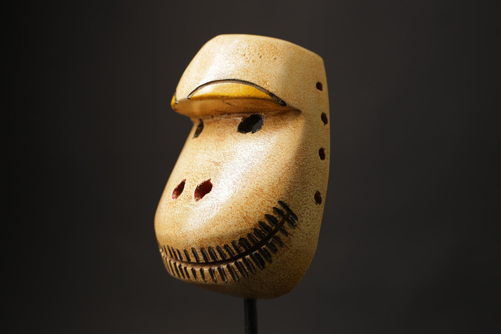African Mask Tribal Face Wood Hand Carved Vintage Wall Hanging Lega Mask Masks for wall -G2487