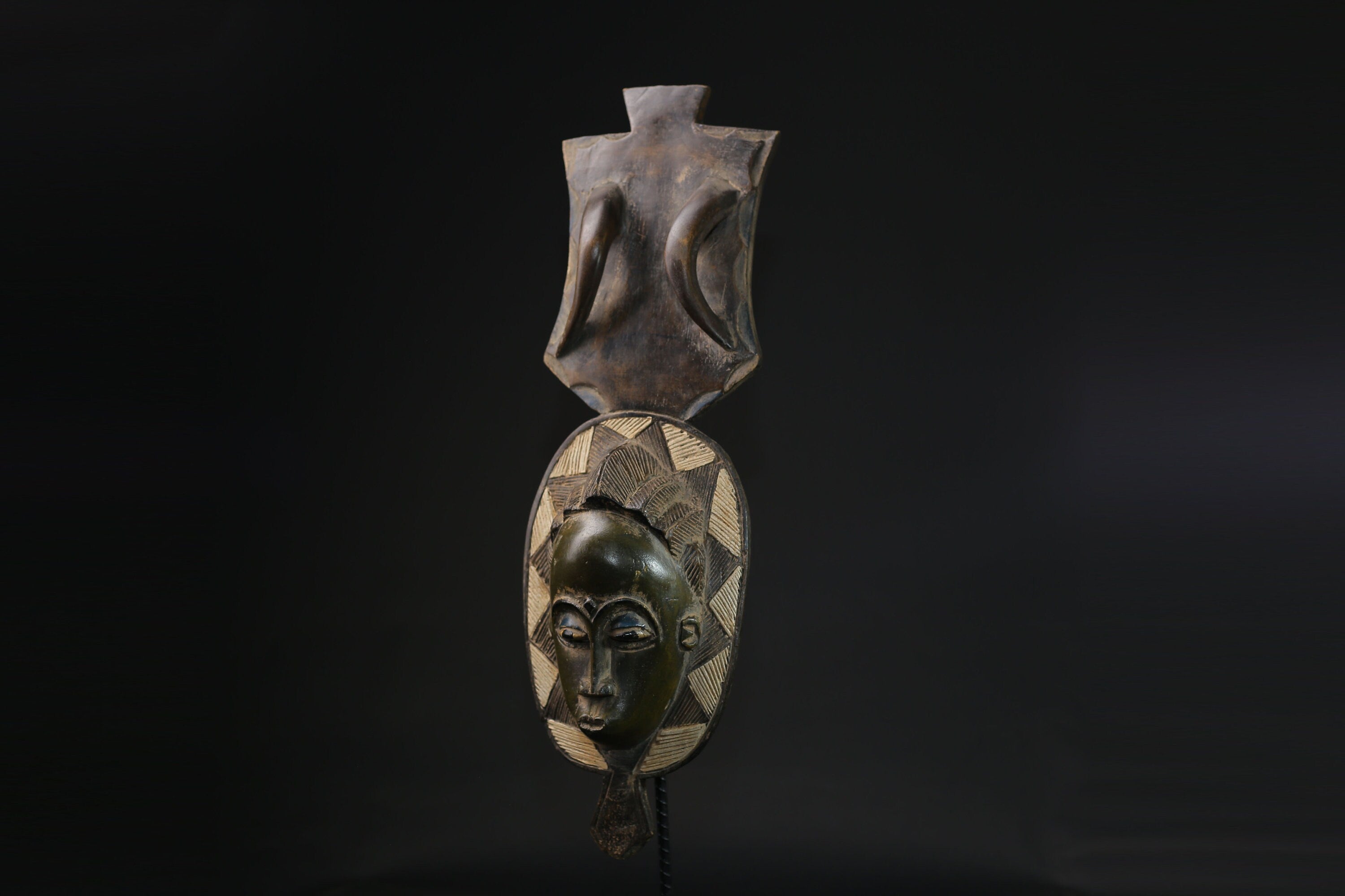African Mask Antiques Tribal Art Face Vintage Wood Carved Vintage Guro masks for wall-8307
