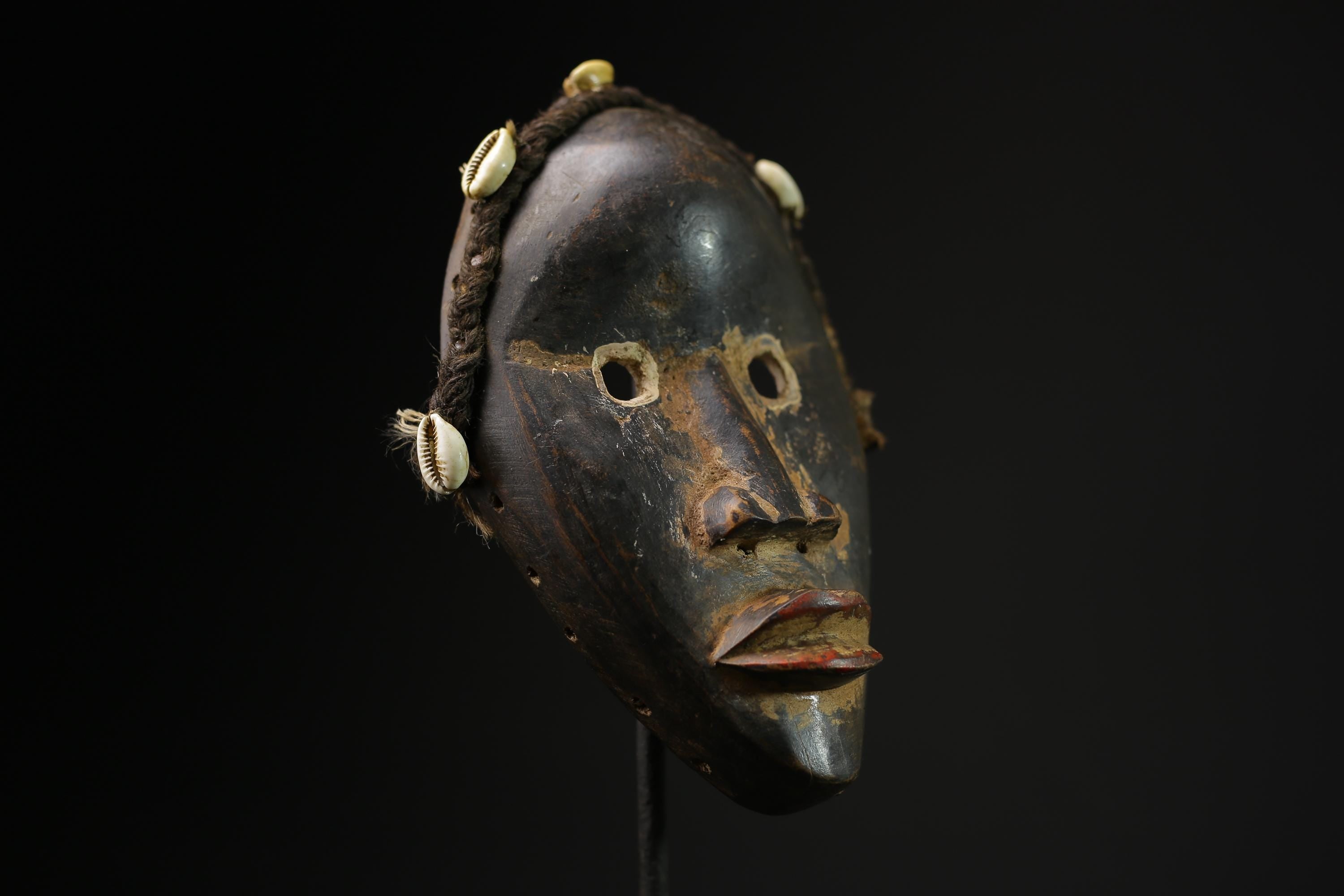 African Tribal Face Mask Wood Hand Carved Wall Hanging Kuba Dan Mask-9690