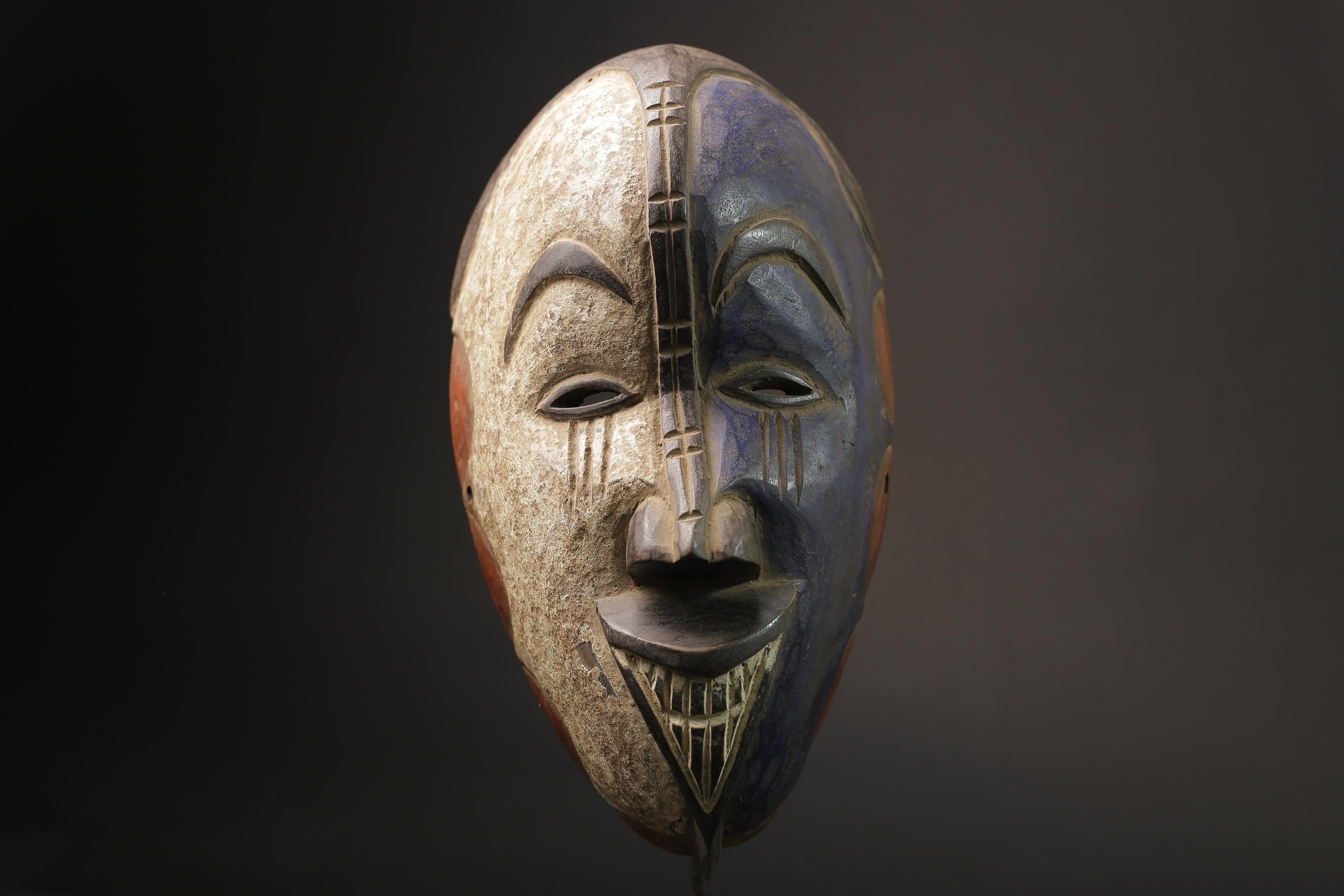 African Mask Tribal Igbo Face Mask Wood Hand Carved Vintage Wall Hanging Masks for wall-7133
