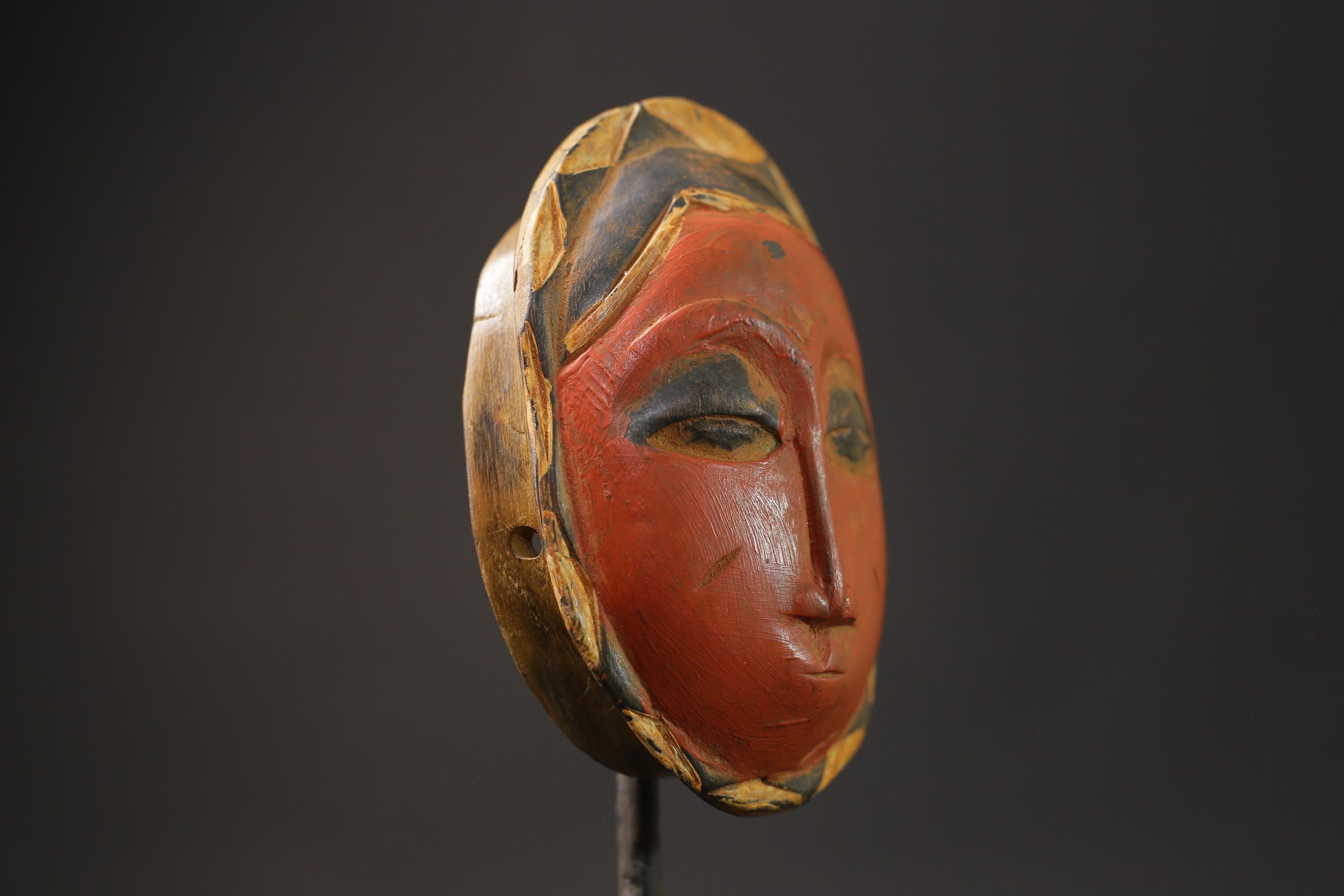 African wood mask antiques Represent Spectacular Hand Wooden Guro Masks for wall-8661