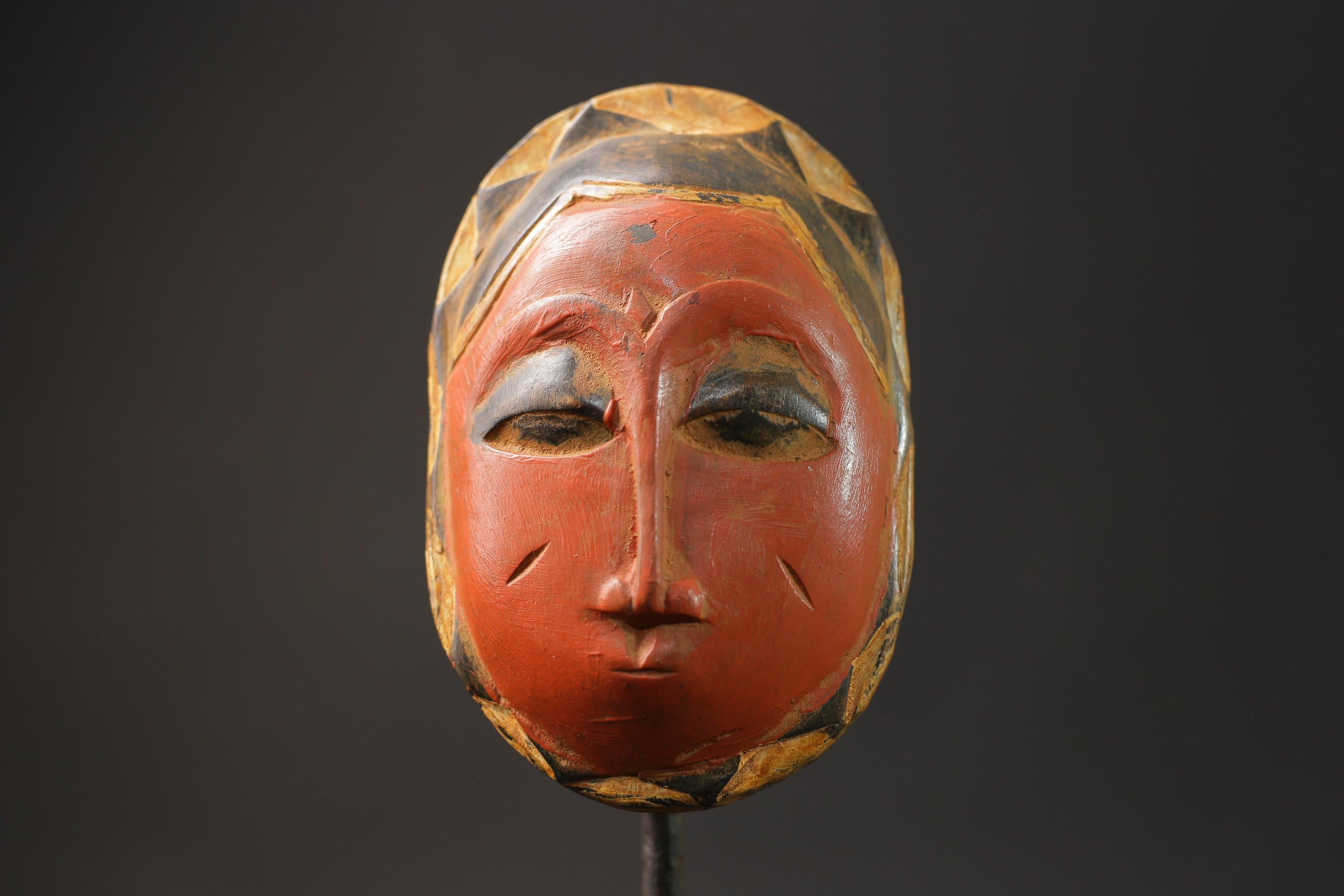 African wood mask antiques Represent Spectacular Hand Wooden Guro Masks for wall-8661