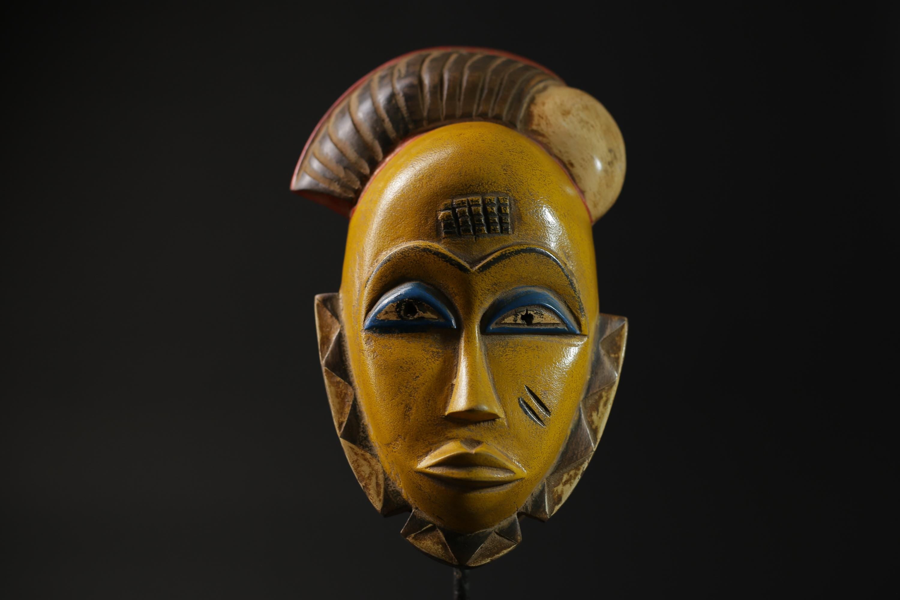 African Mask Wall Decor, Baule Mask Wood Pigment Carved Wood Mask masks for wall-G2258
