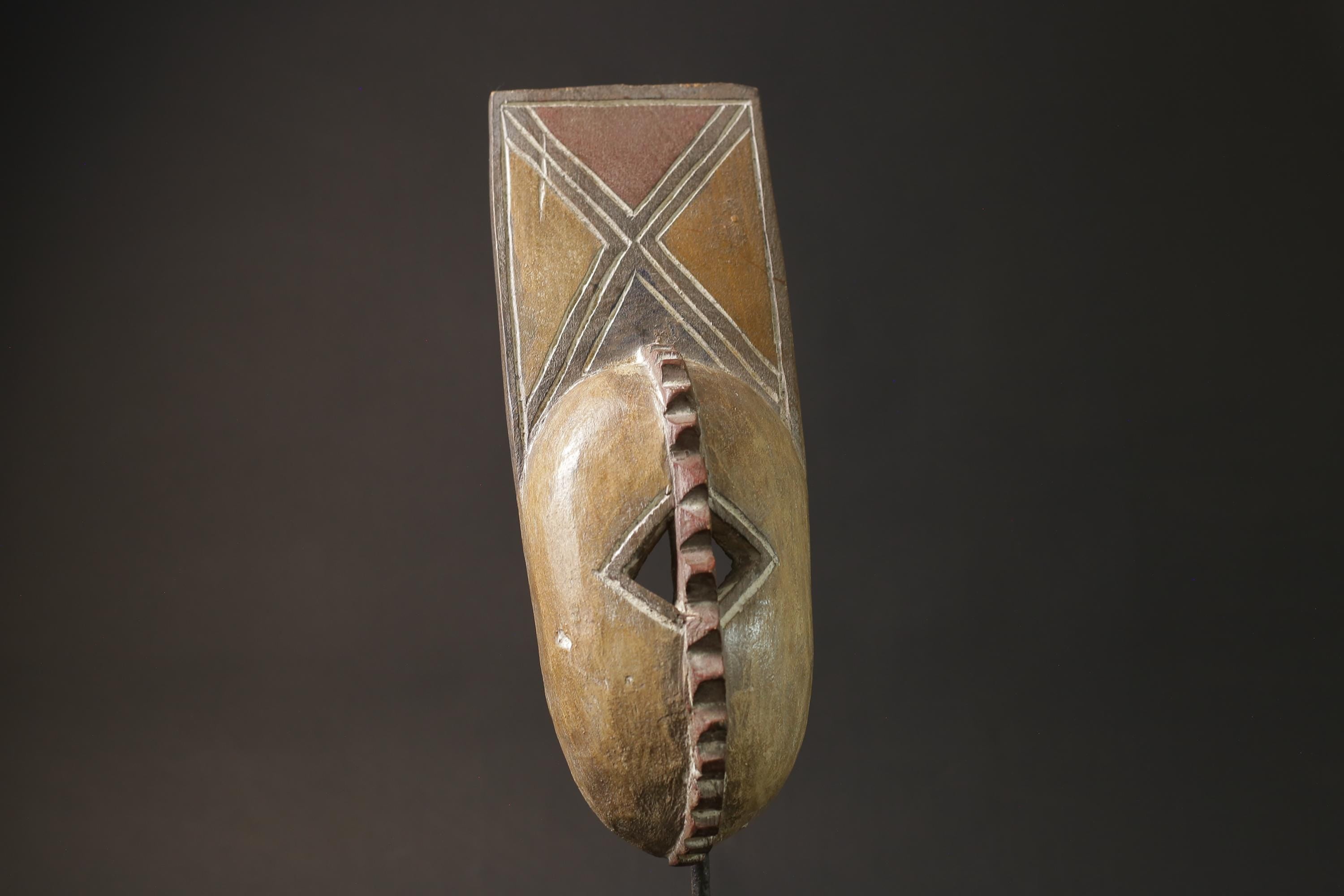 African Tribal Face Mask Wood Hand Carved Wall Hanging Art Plank Mask Luruy-3997