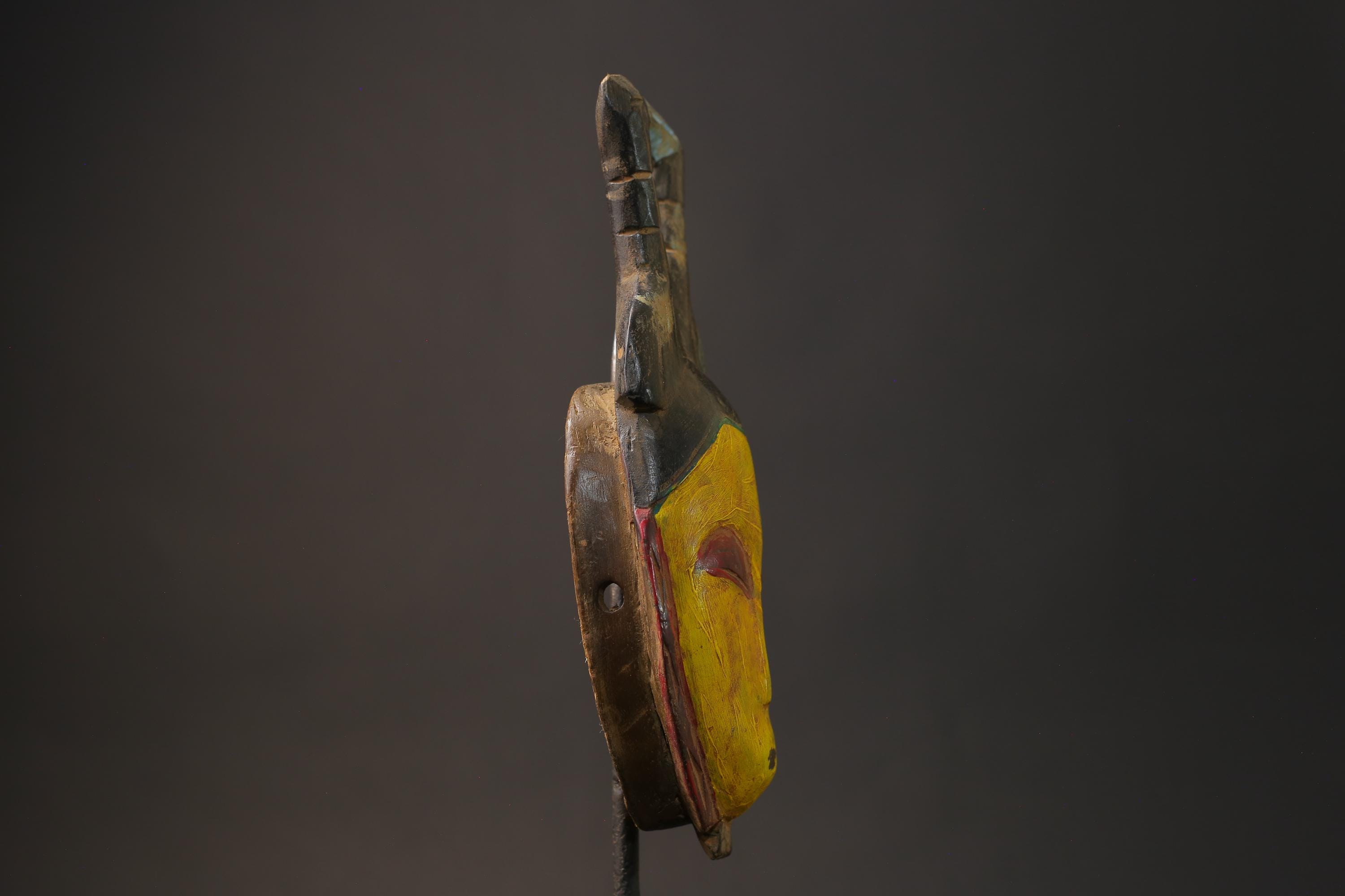 African art handcrafted from one piece wood YAURE GURO Masks for wall-8650