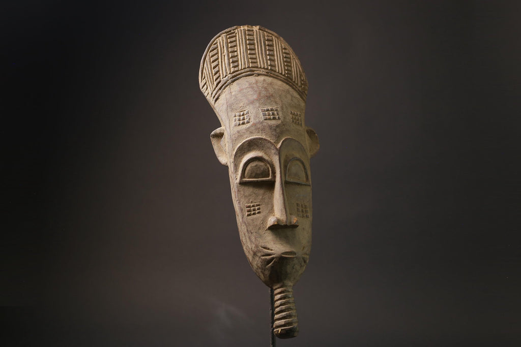 African Tribal Face Mask Wood Hand Carved Vintage Wall Hanging Kpan guro Masks for wall-384
