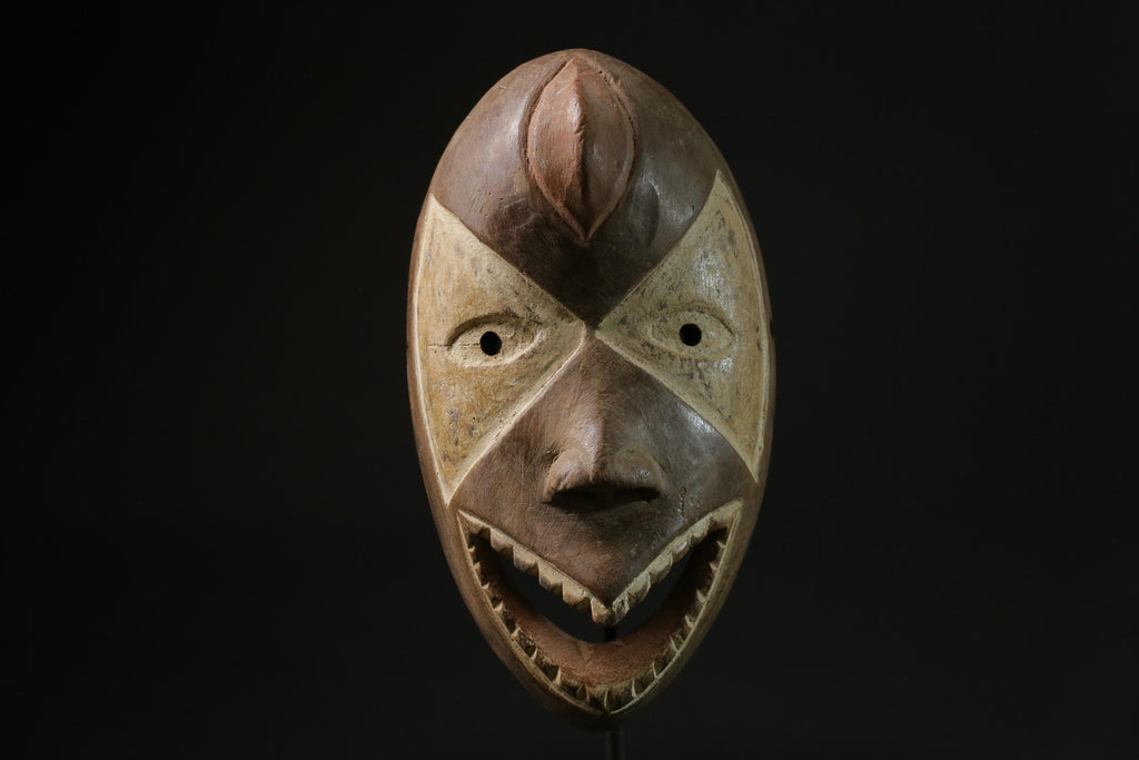 African Tribal Face Mask Wood Hand Carved Vintage Wall Hanging LEGA masks for wall-6838