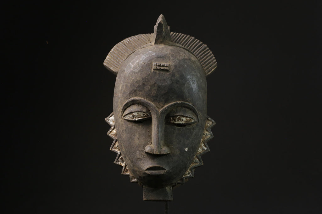 African ART Vintage Hand Carved Wooden Baule GURO mask carved in wood-5422
