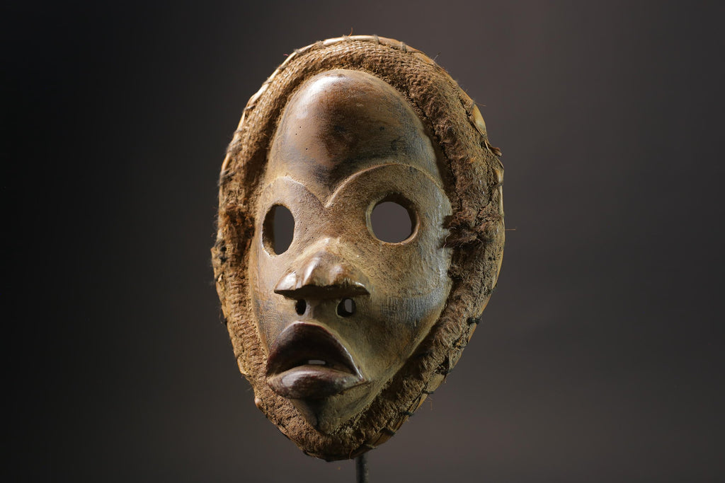 African Face Mask Wood Hanging Pattern Dan hand carved Masks for wall-G2594