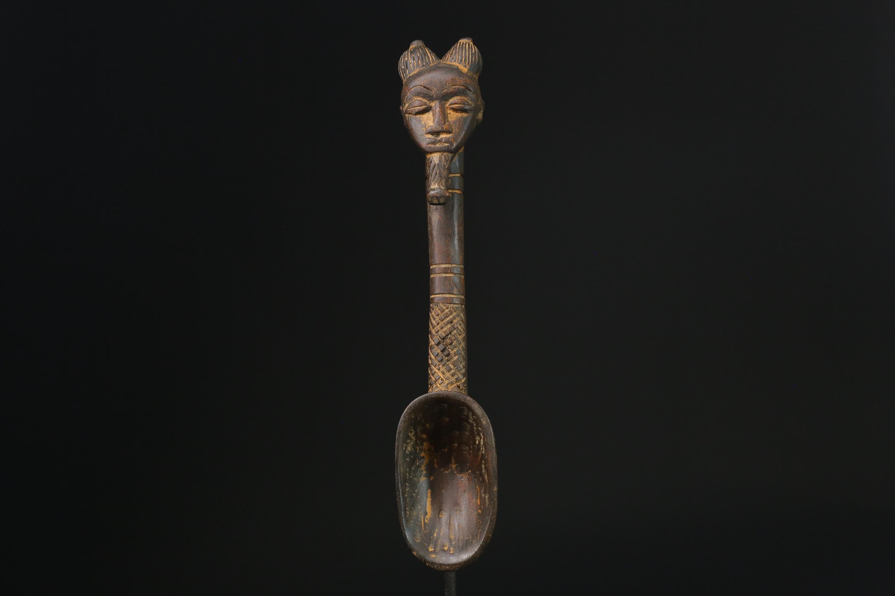 African Tribal Luba Songye Ritual Spoon Central hand carved Home statue-G2338
