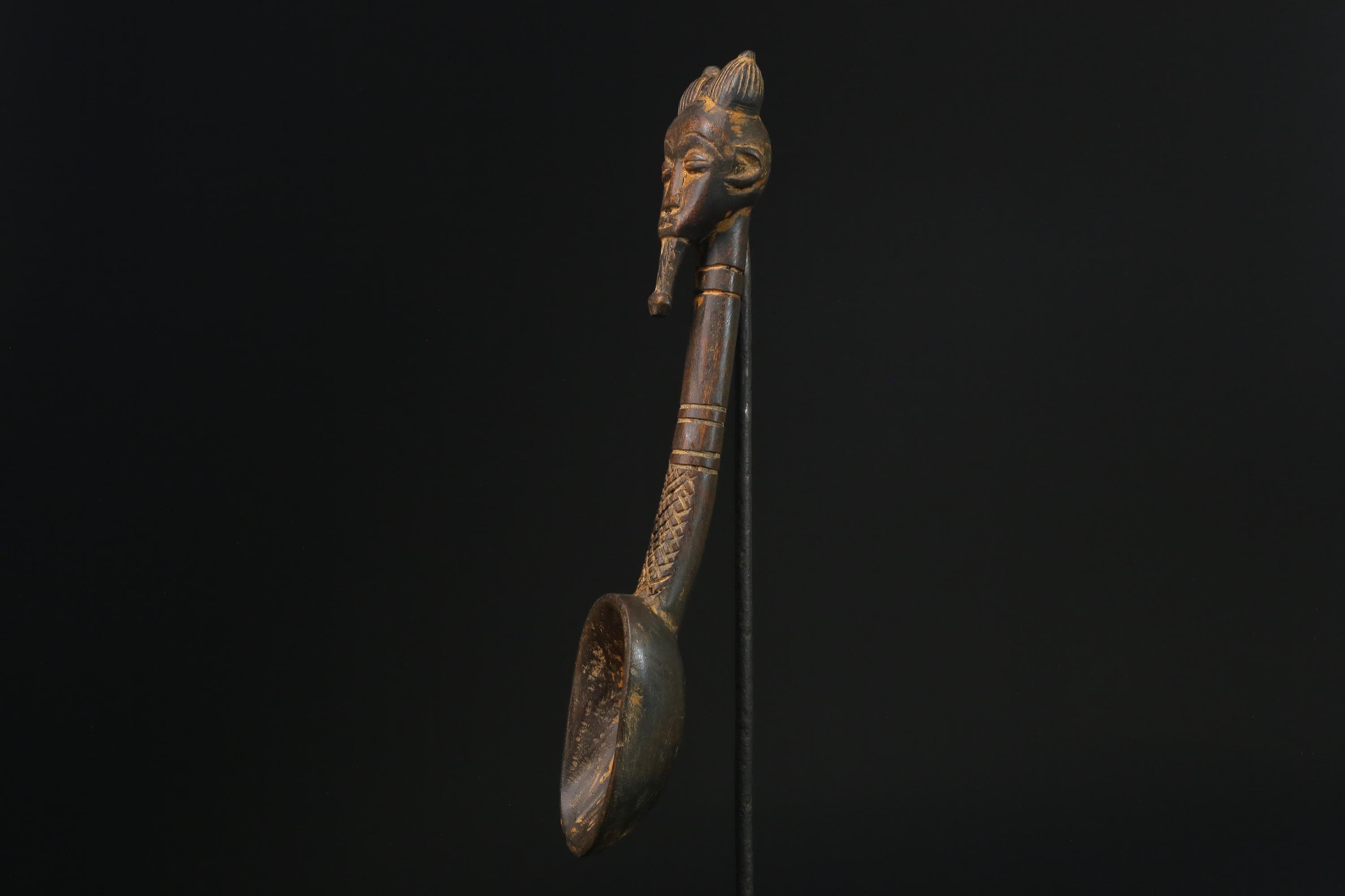 African Tribal Luba Songye Ritual Spoon Central hand carved Home statue-G2338