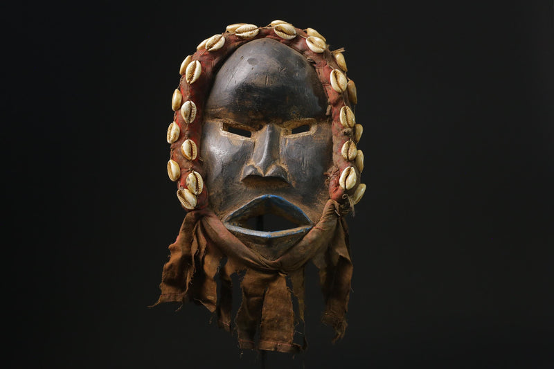 African Tribal Face Mask Wood Hand Carved Vintage Wall Hanging Dan masks for wall-G2339