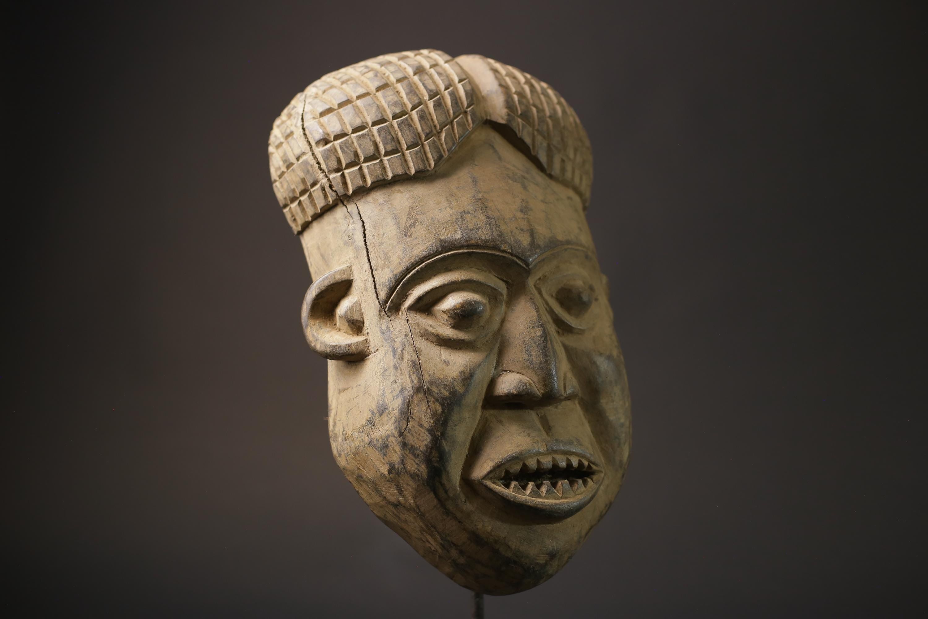 African Tribal Face Mask Wood Hand Carved Wall Hanging Dan Masks for wall-7256