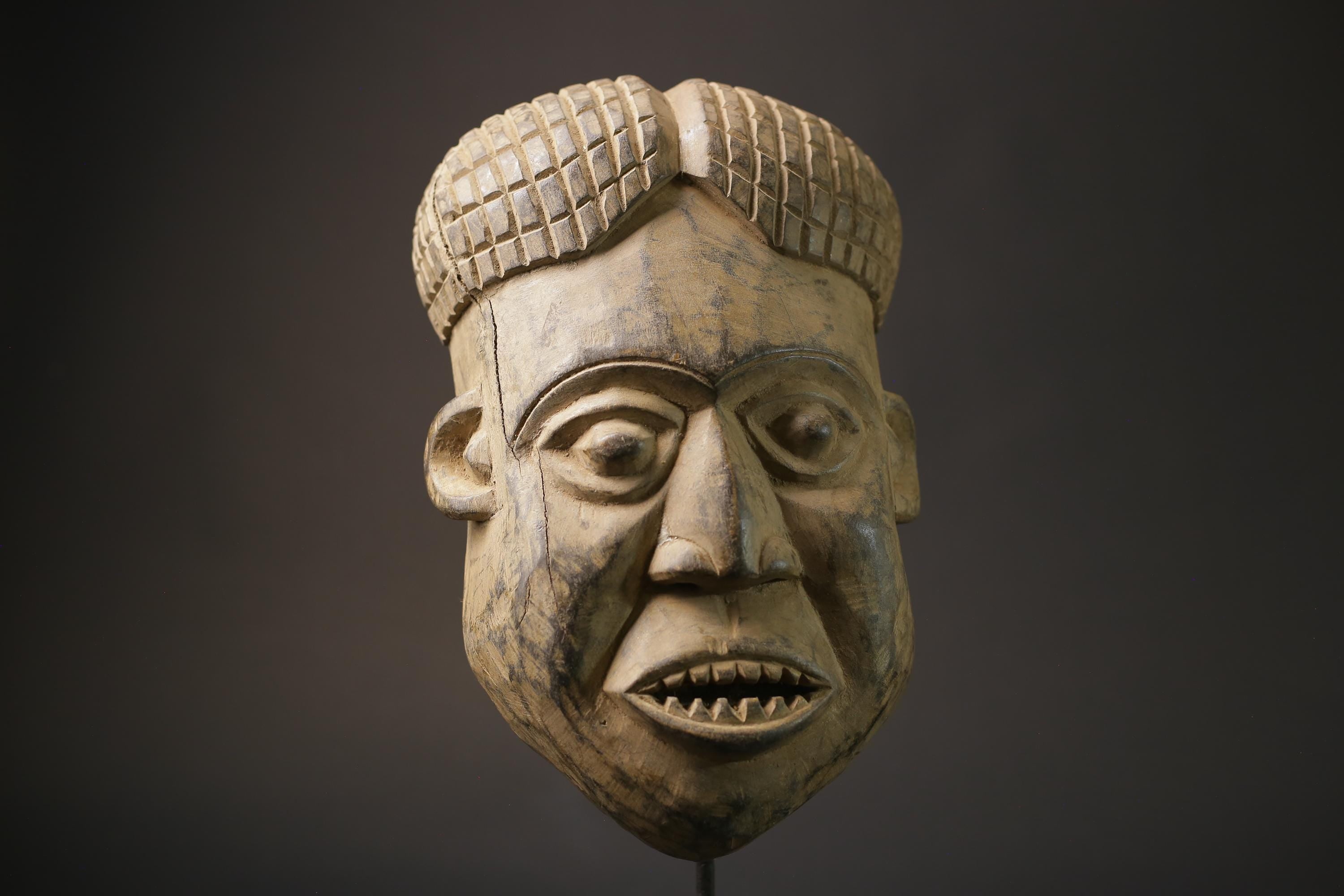 African Tribal Face Mask Wood Hand Carved Wall Hanging Dan Masks for wall-7256