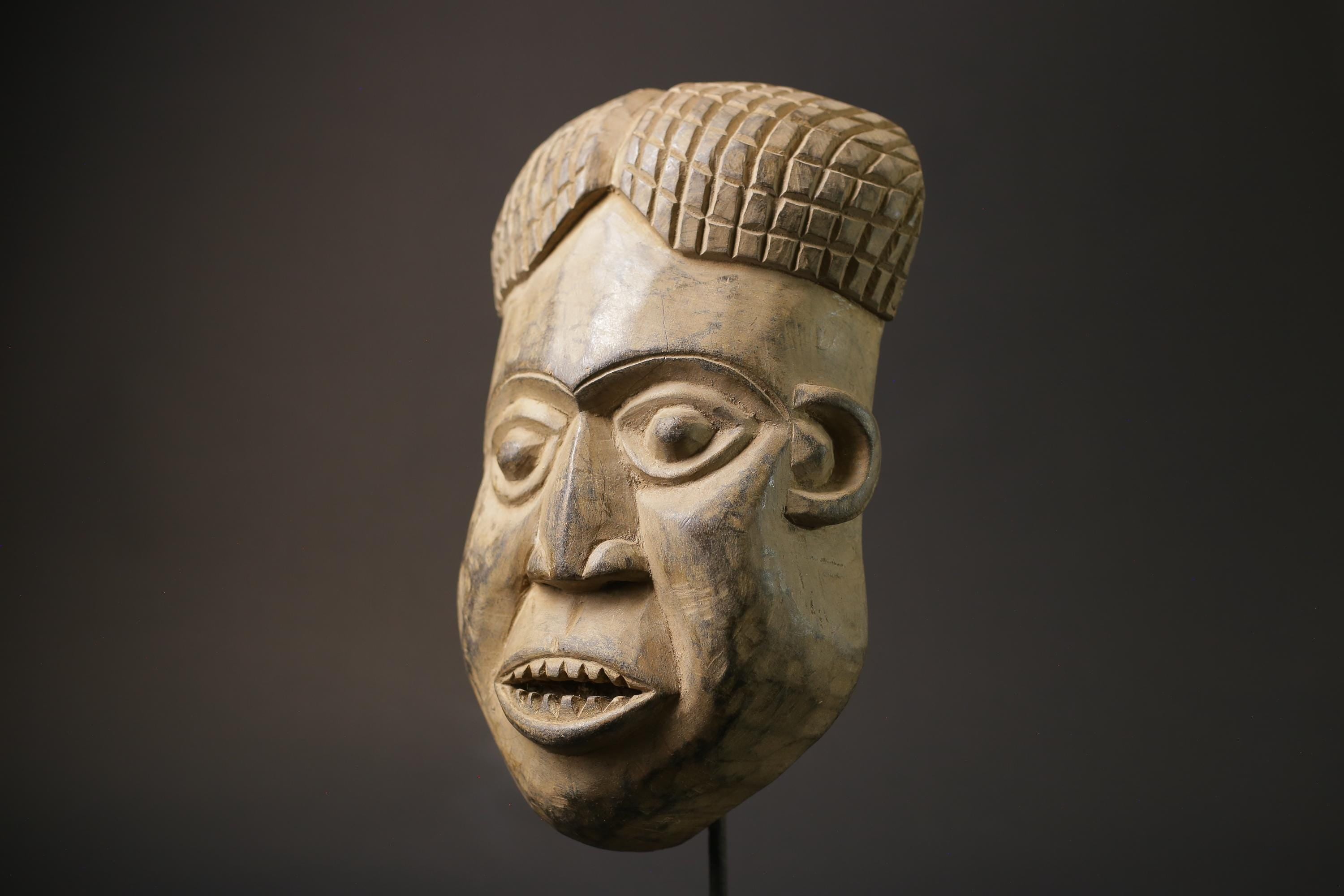 African Tribal Face Mask Wood Hand Carved Wall Hanging Dan Masks for wall-7256