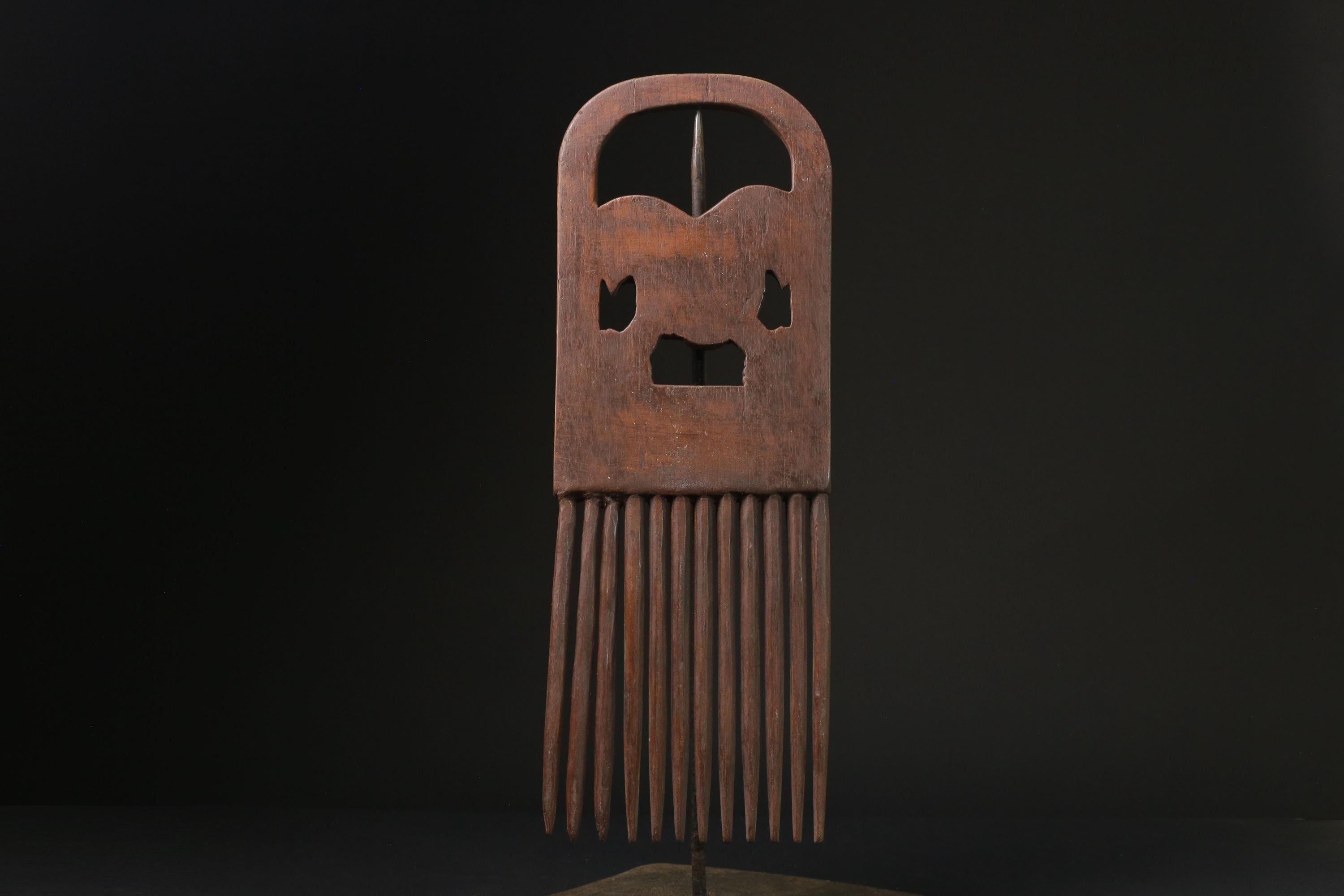 african statue wooden figure West African Comb Wooden African Swahili Carved -G2361