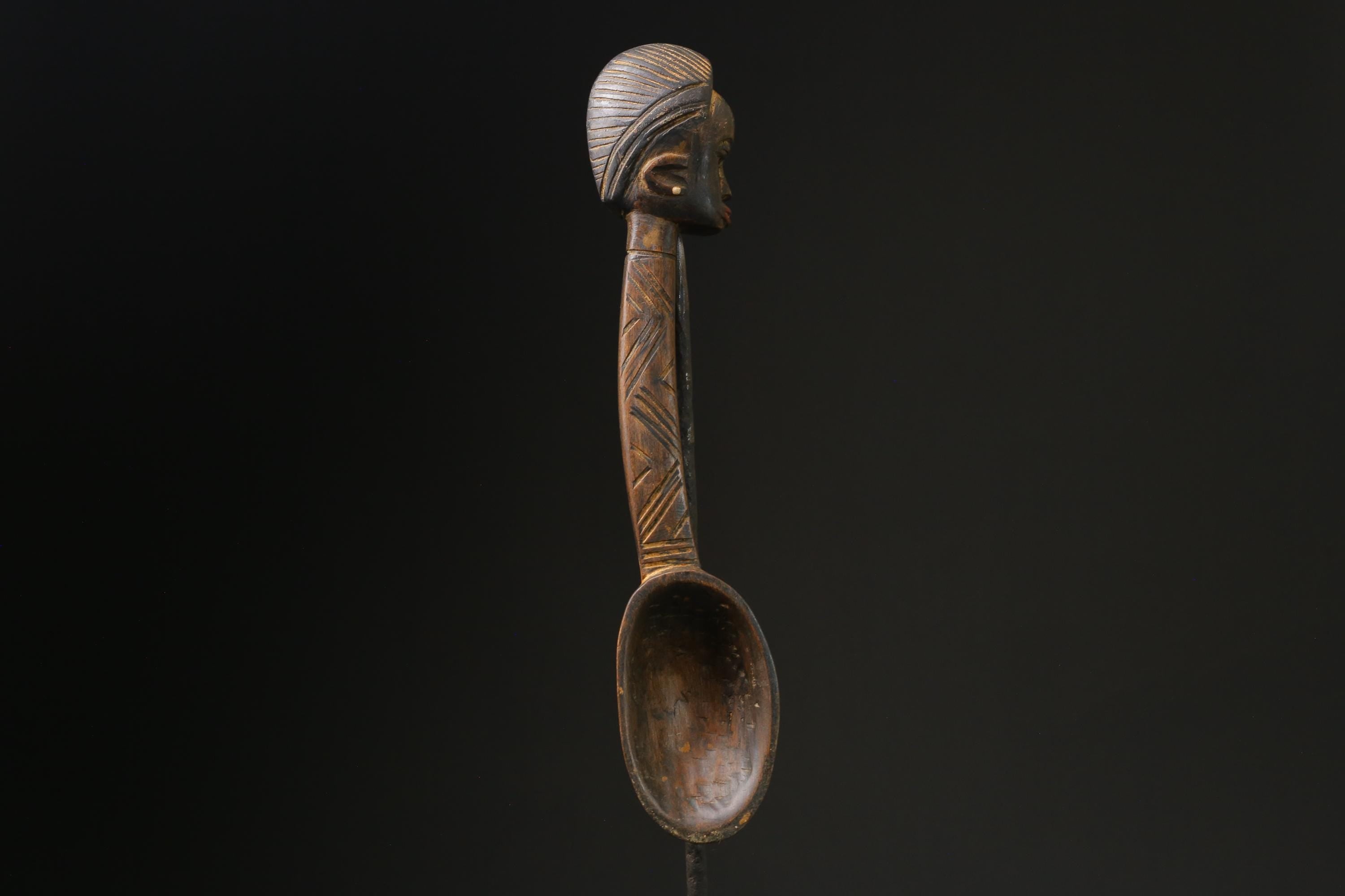 African Wooden figurine tribal Dan Wakemia Spoon Trophy wall mask -G2370