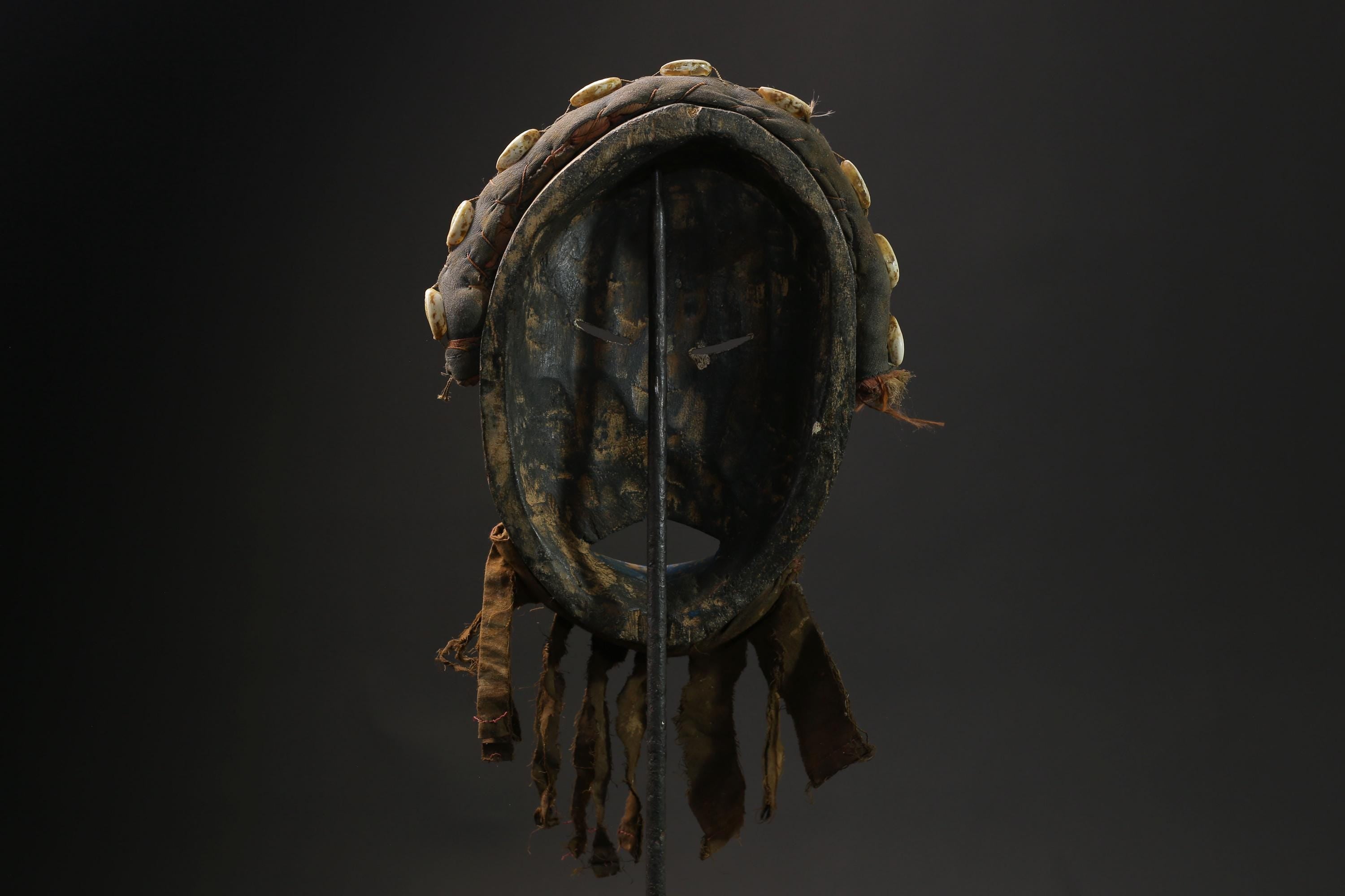 African Tribal Face Mask Wood Hand Carved Vintage Wall Hanging Dan mask masks for wall -G2390