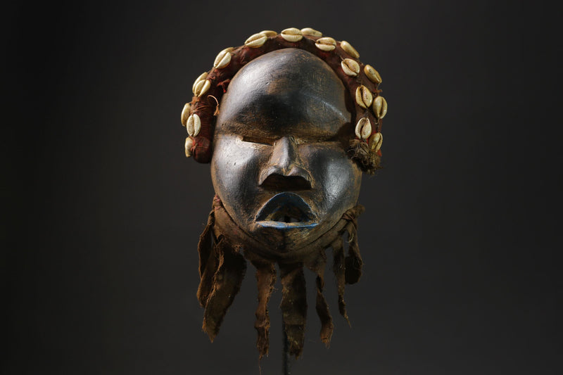 African Tribal Face Mask Wood Hand Carved Vintage Wall Hanging Dan mask masks for wall -G2394