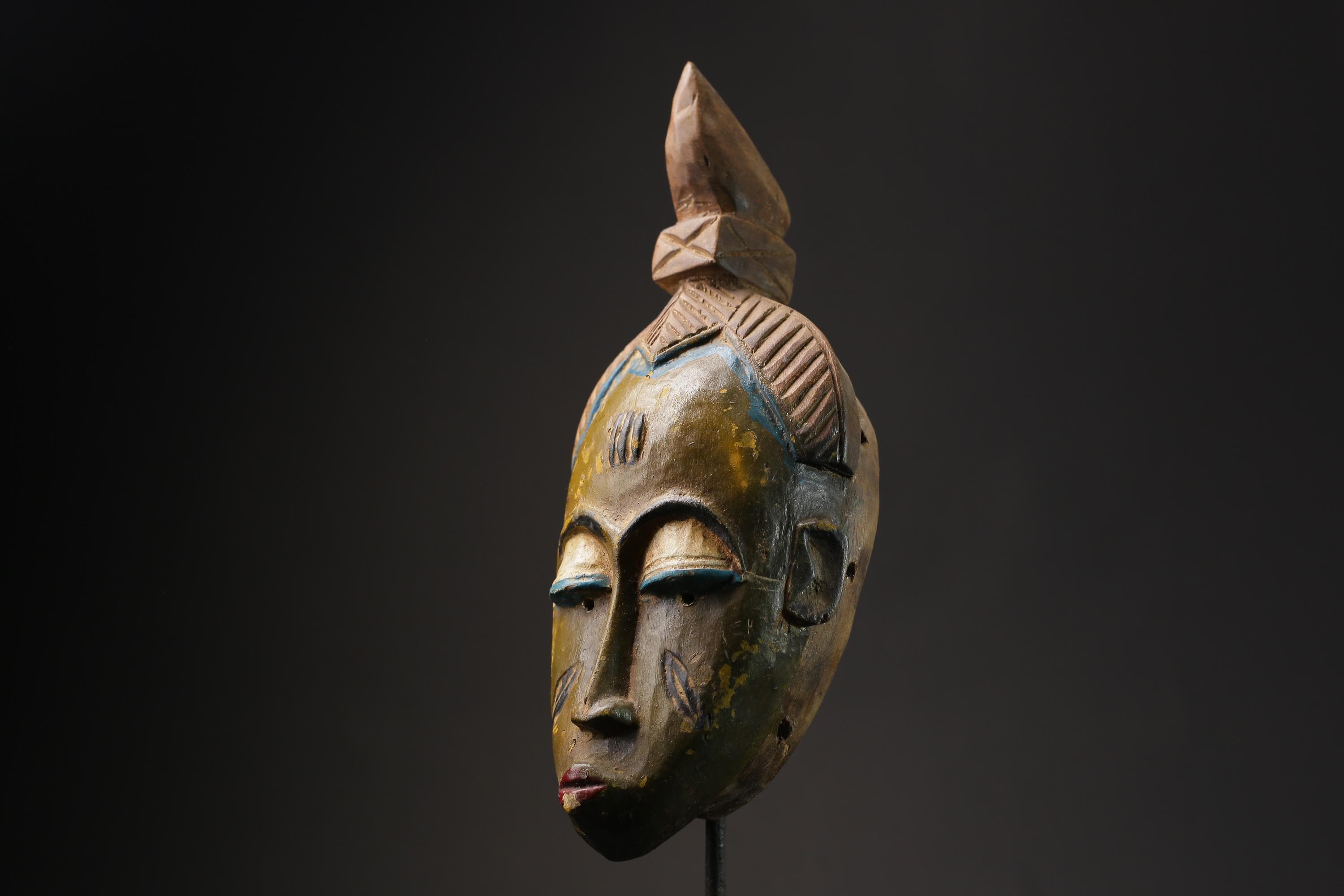 African Tribal Face Mask Wood Hand Carved Wall Hanging Guro Mask Baule masks for wall-G2420