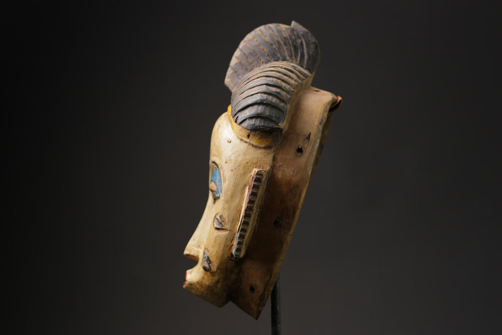 African Tribal Face Mask Wood Hand Carved Wall Hanging Guro Mask Baule masks for wall-G2422