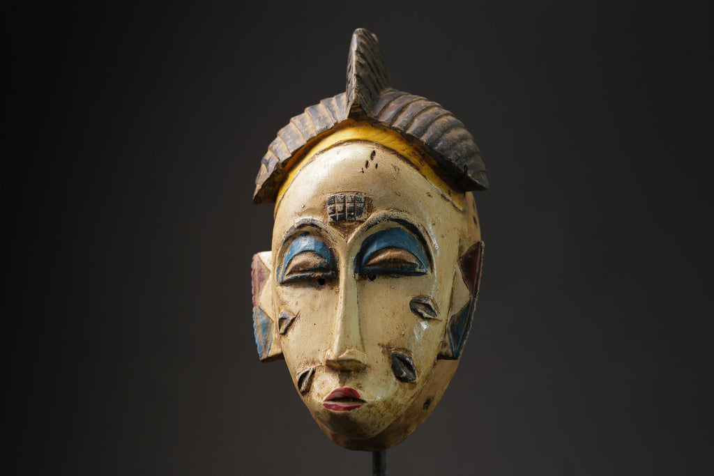 African Tribal Face Mask Wood Hand Carved Wall Hanging Guro Mask Baule masks for wall-G2422